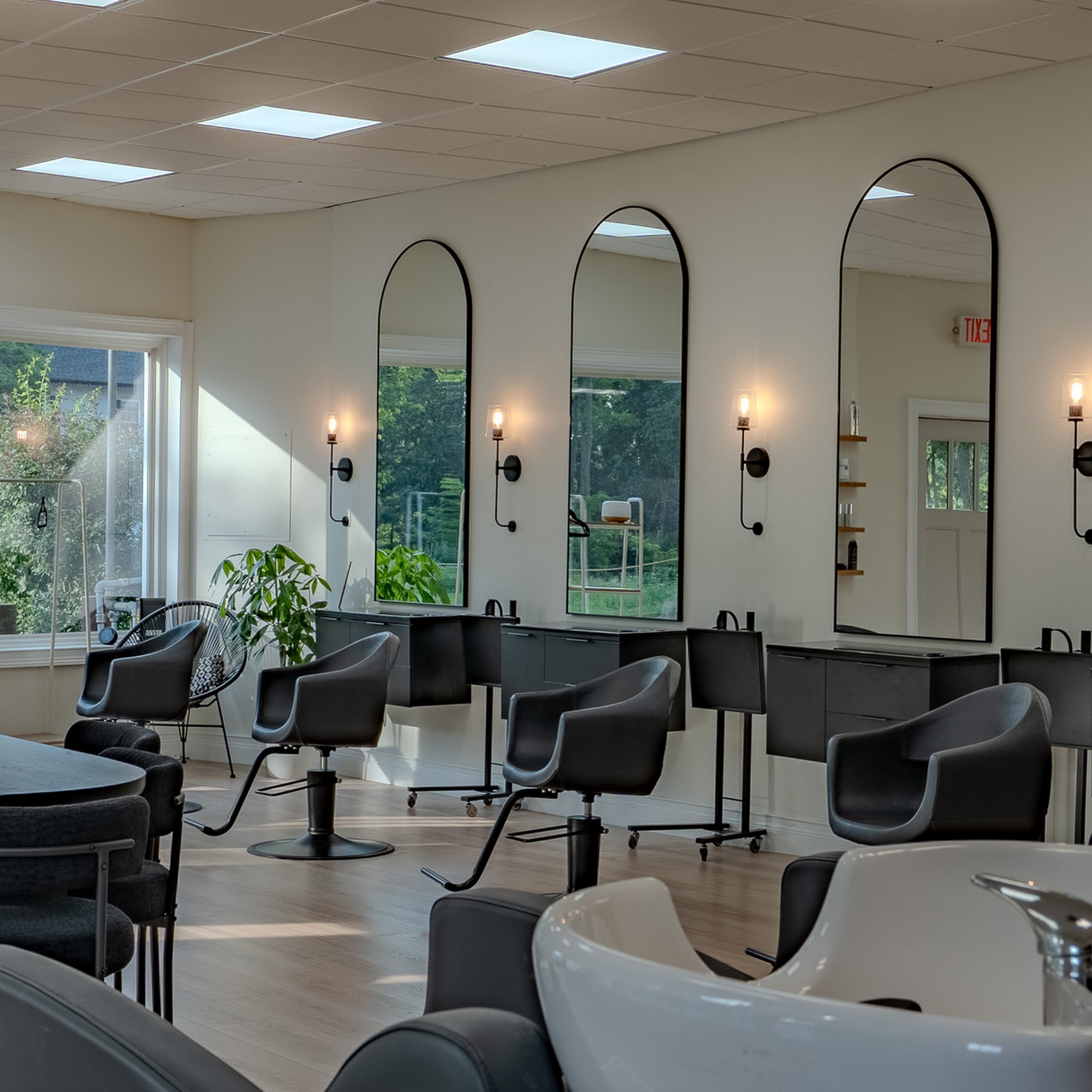 Fusion Hair Salon 532 N Country Rd, St James New York 11780