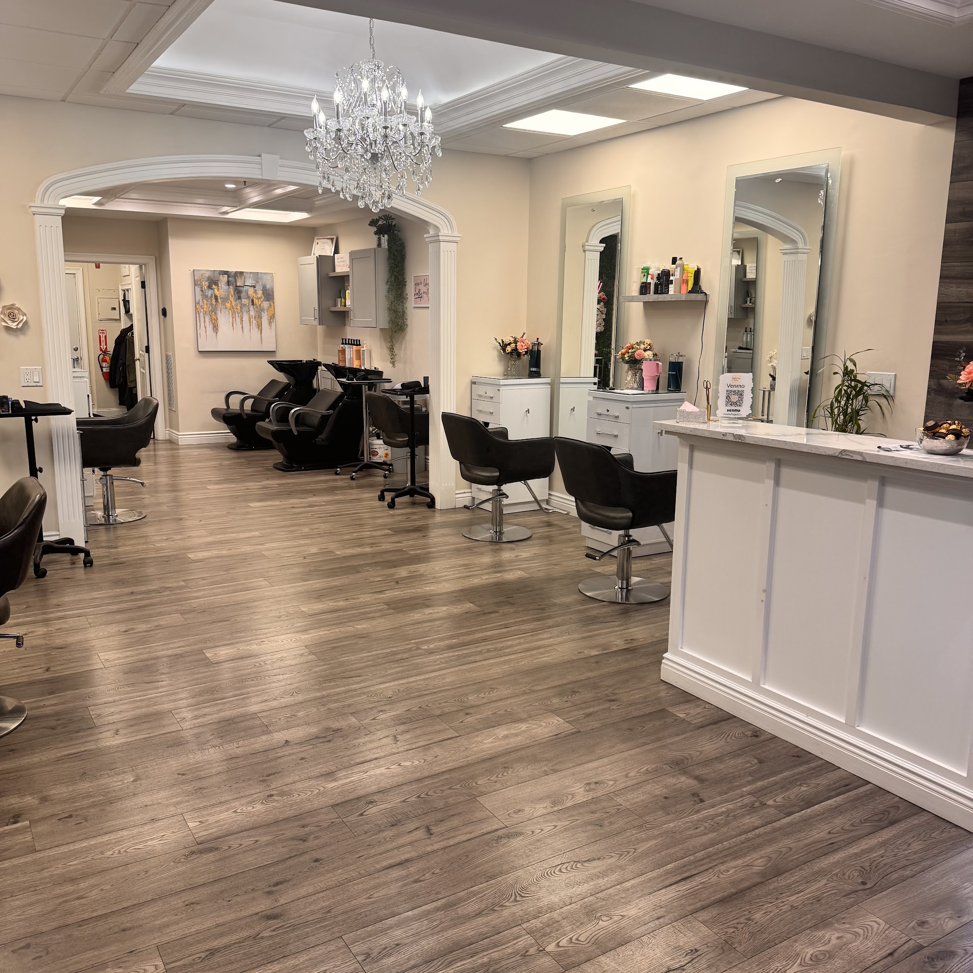 Noelle Paige & Co Inc 213 Lake Ave, St James New York 11780