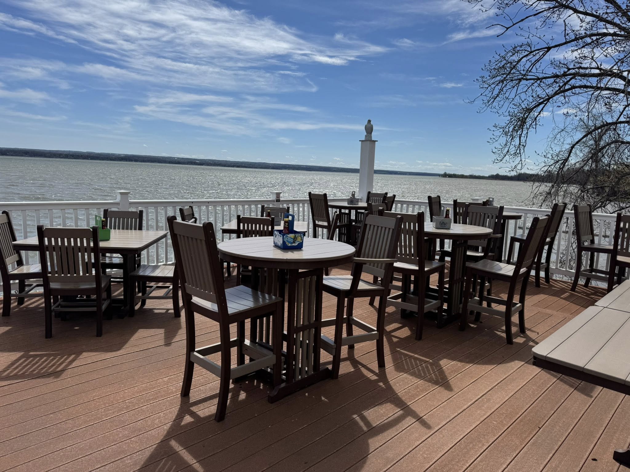 Wolffy's Grill and Marina Seneca Falls