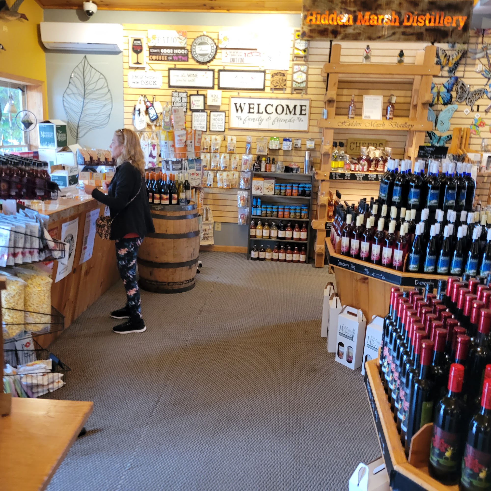 Montezuma Winery & Hidden Marsh Distillery Seneca Falls