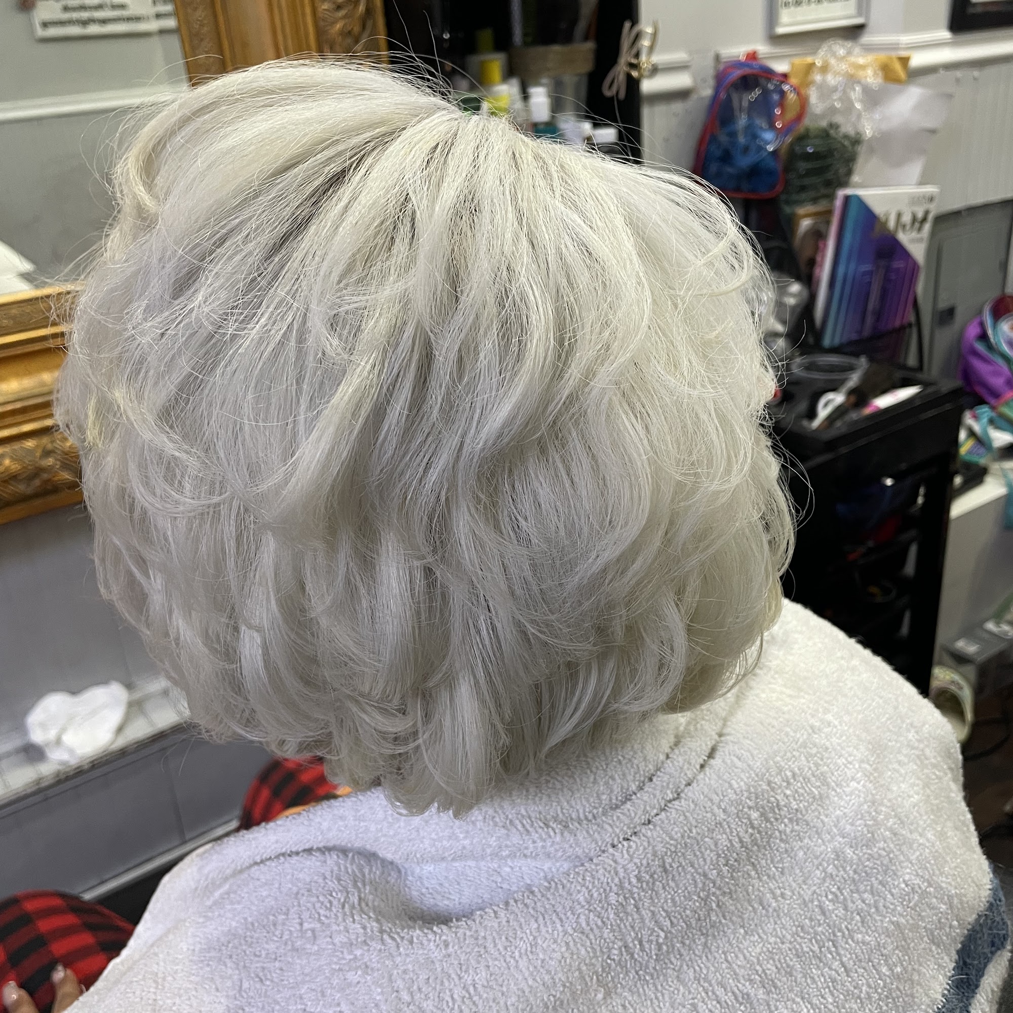 New image salon Dominican style 145-44 Rockaway Blvd, South Ozone Park New York 11436