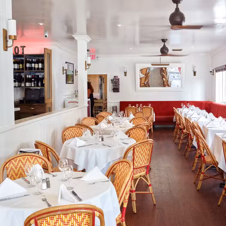 Photo credit: opentable