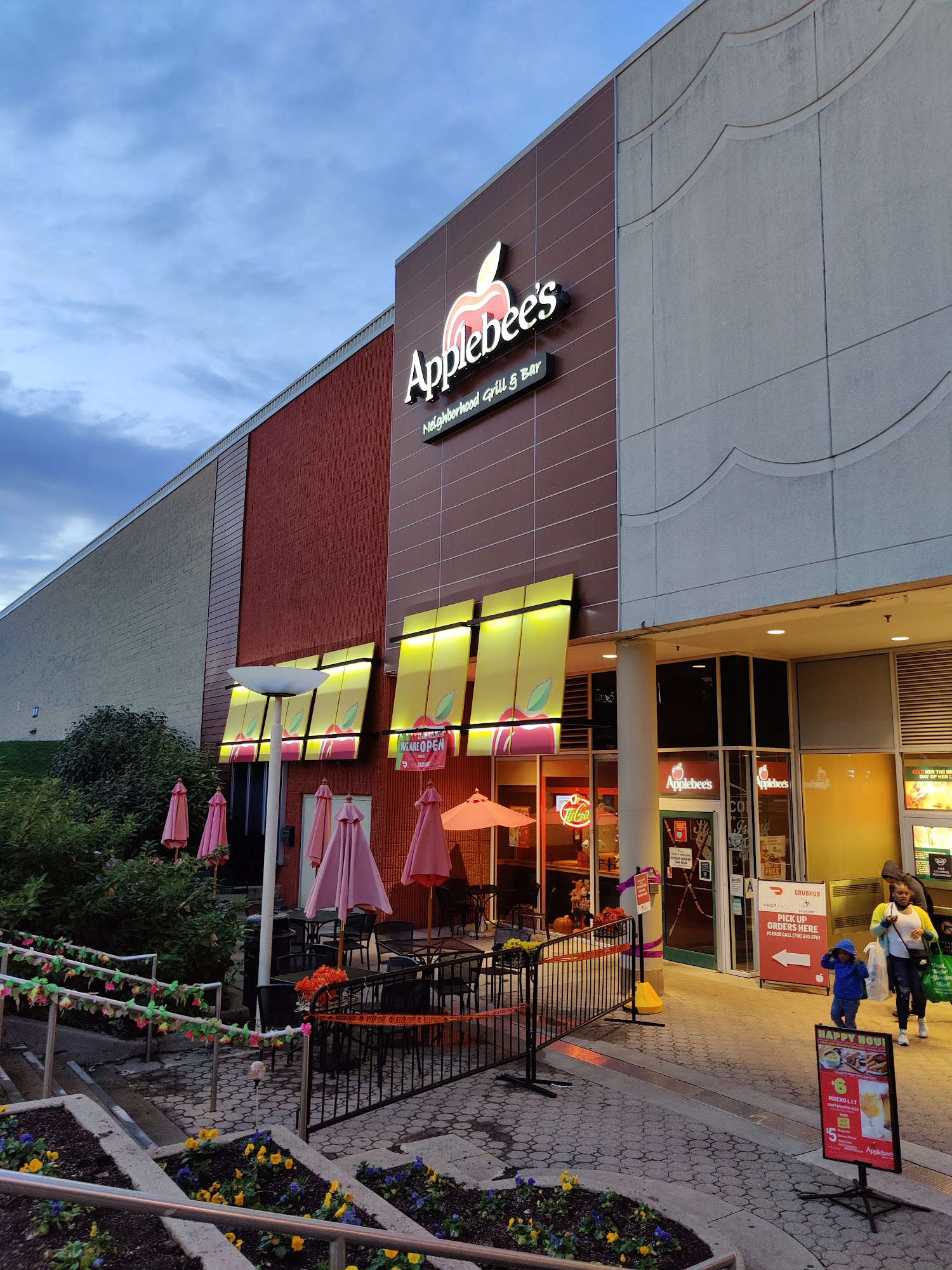 Applebee's Grill + Bar