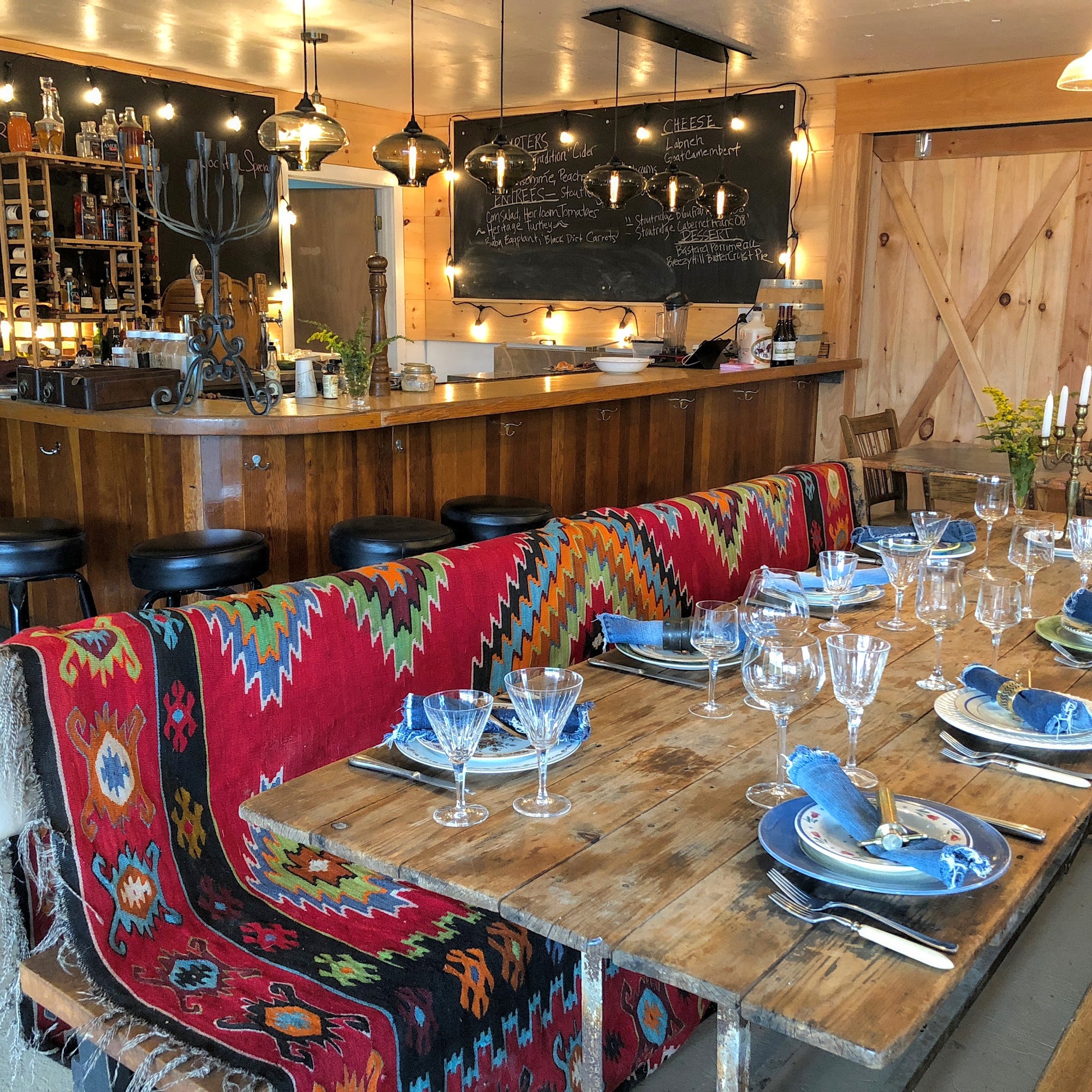 Breezy Hill Orchard Tasting Room at Stone Ridge Orchard Stone Ridge