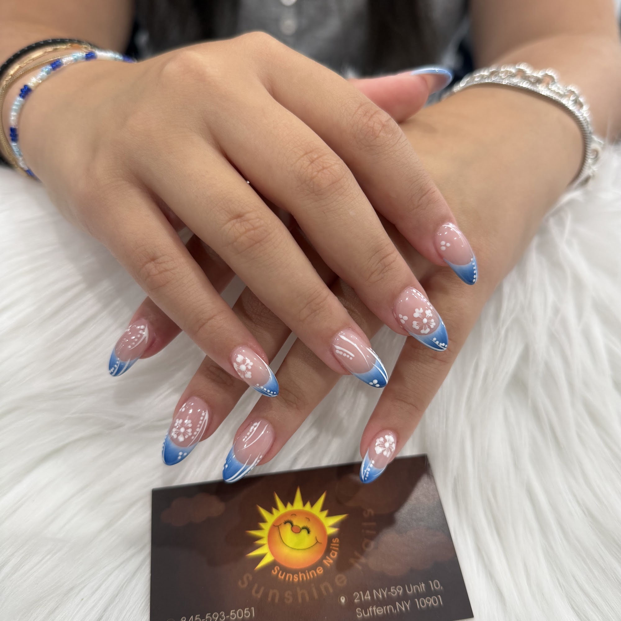 Sunshine Nails Suffern 214 NY-59 Unit 10, Suffern New York 10901