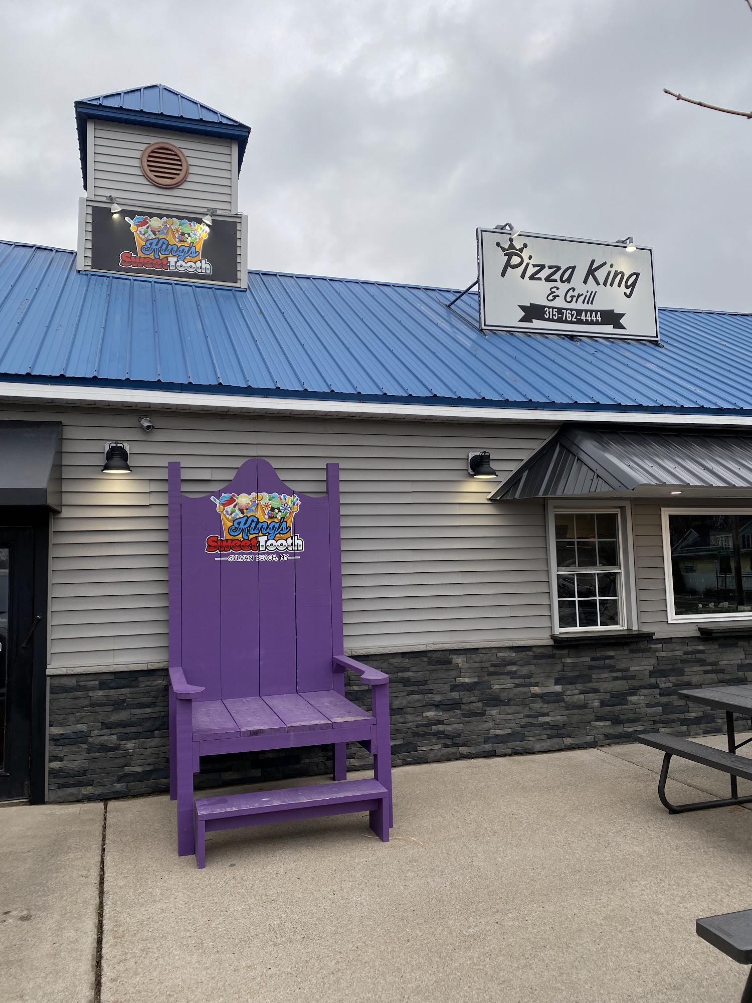 Pizza King/ Drunken King/ Kings SweetTooth Sylvan Beach