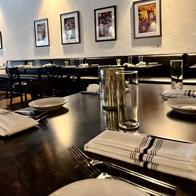 Photo credit: opentable