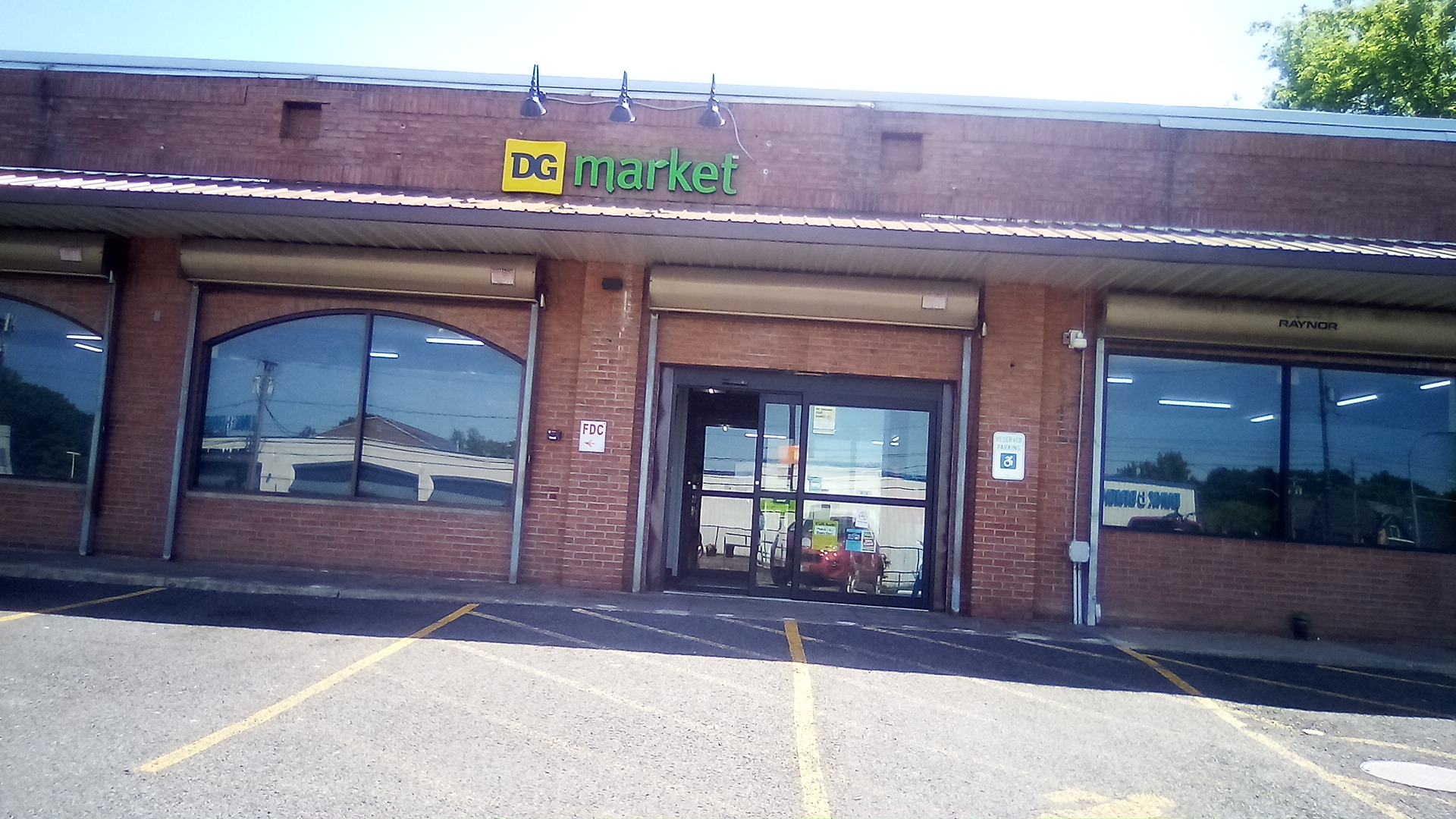 DG Market Syracuse