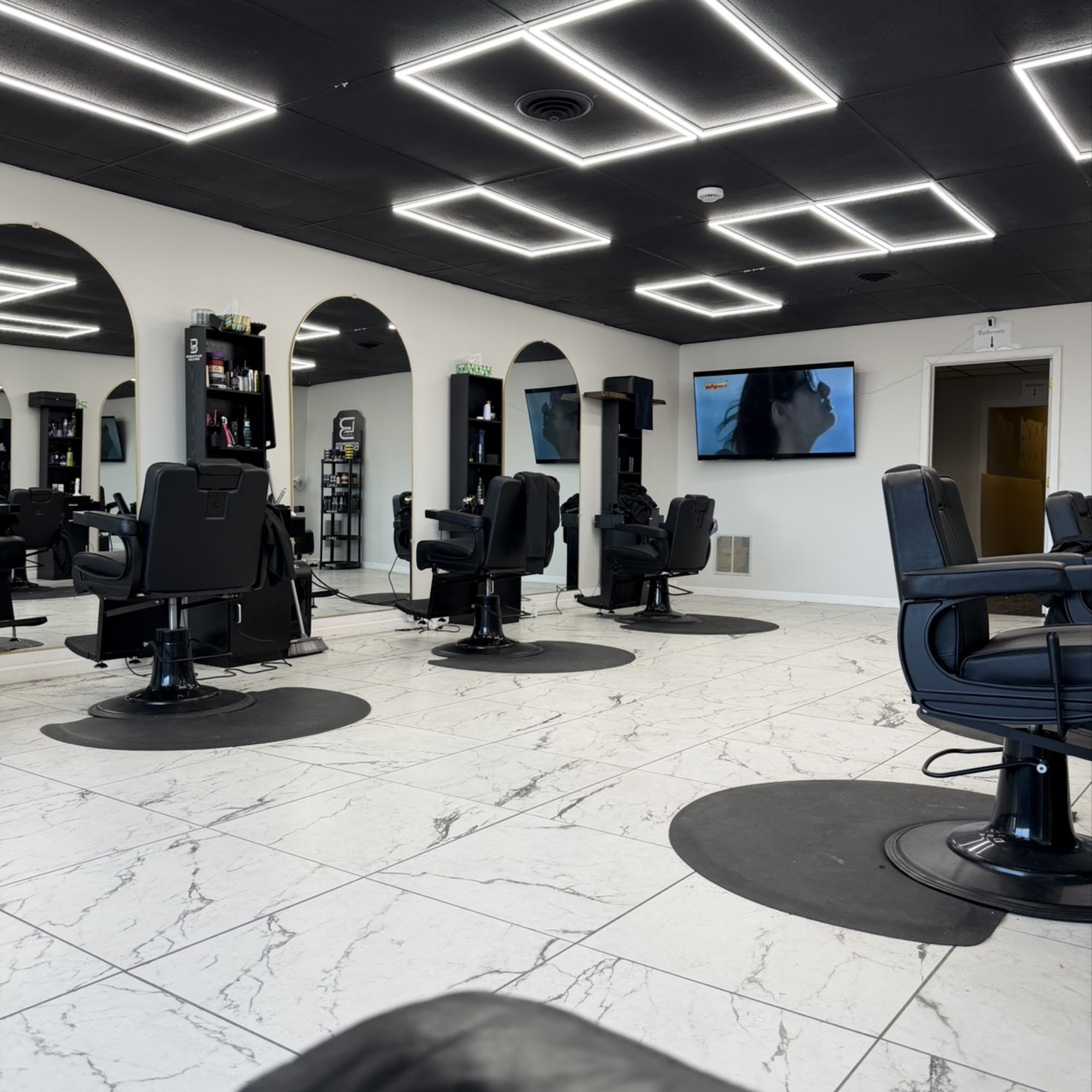 716 Barbershop