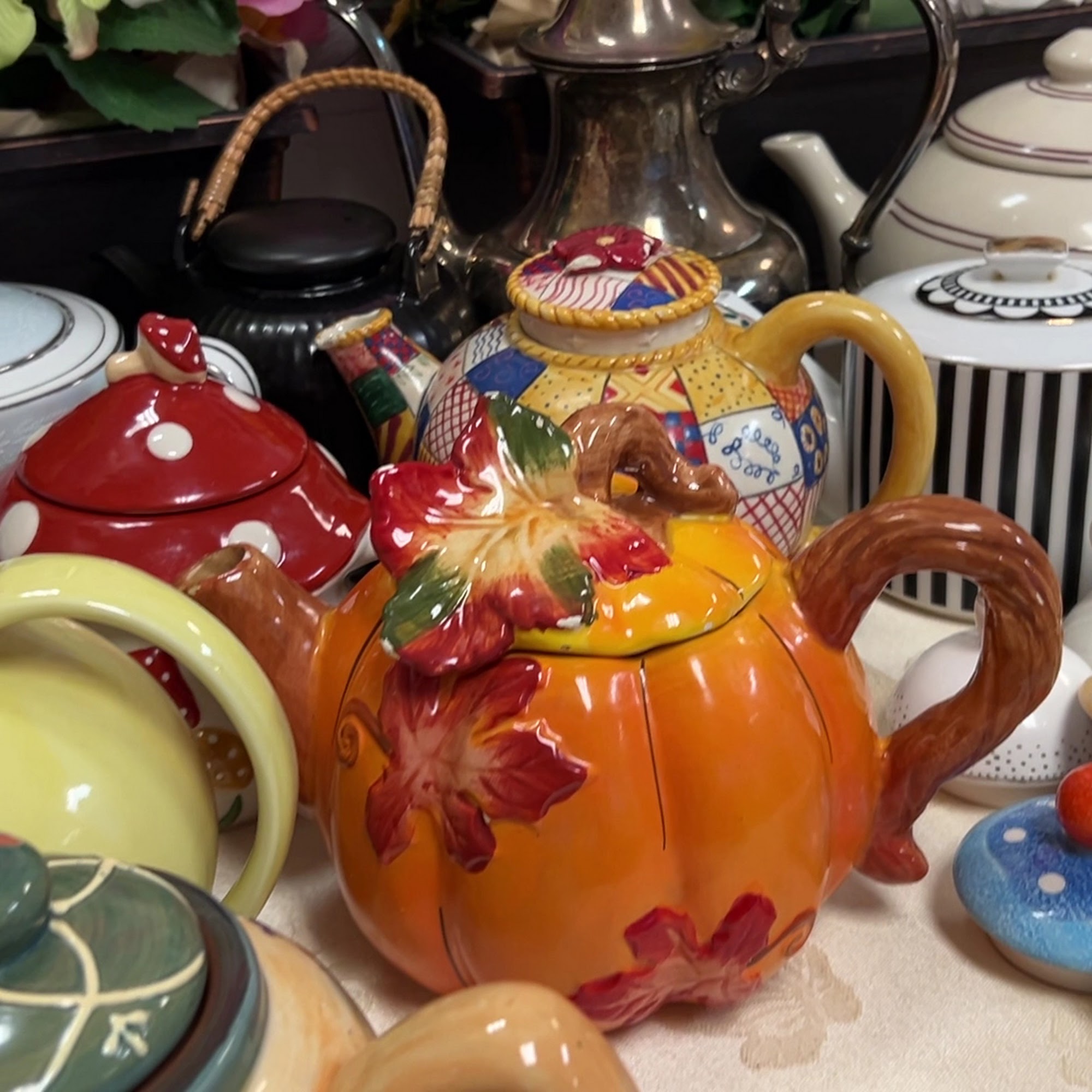 Wilma's Tea Cosy Valley Cottage