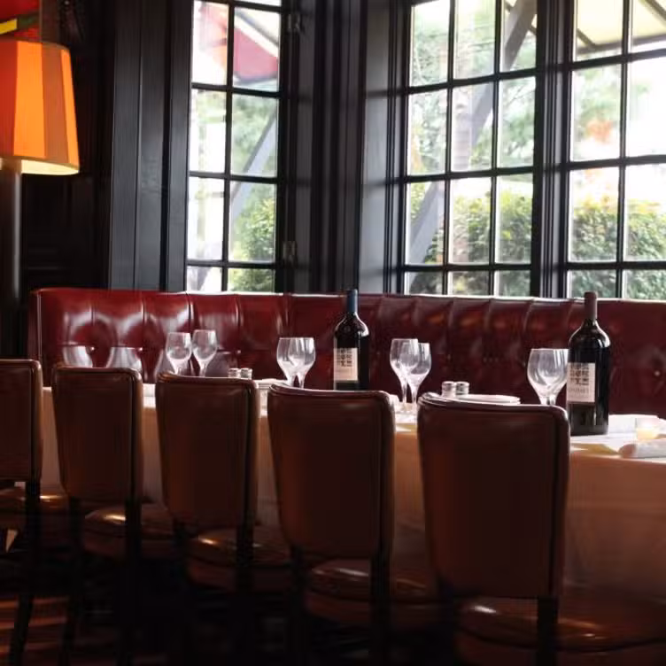 Photo credit: opentable