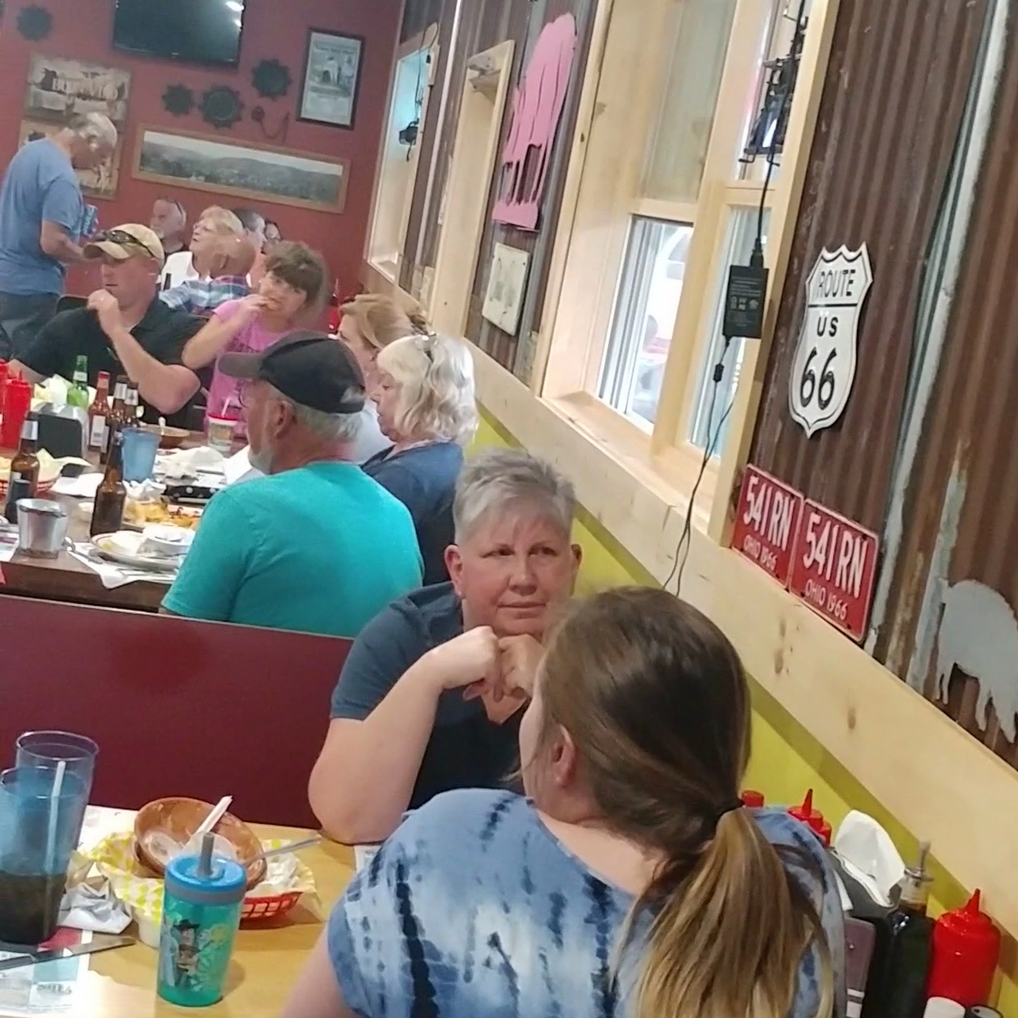 2 Sisters and a Smoker Wellsville