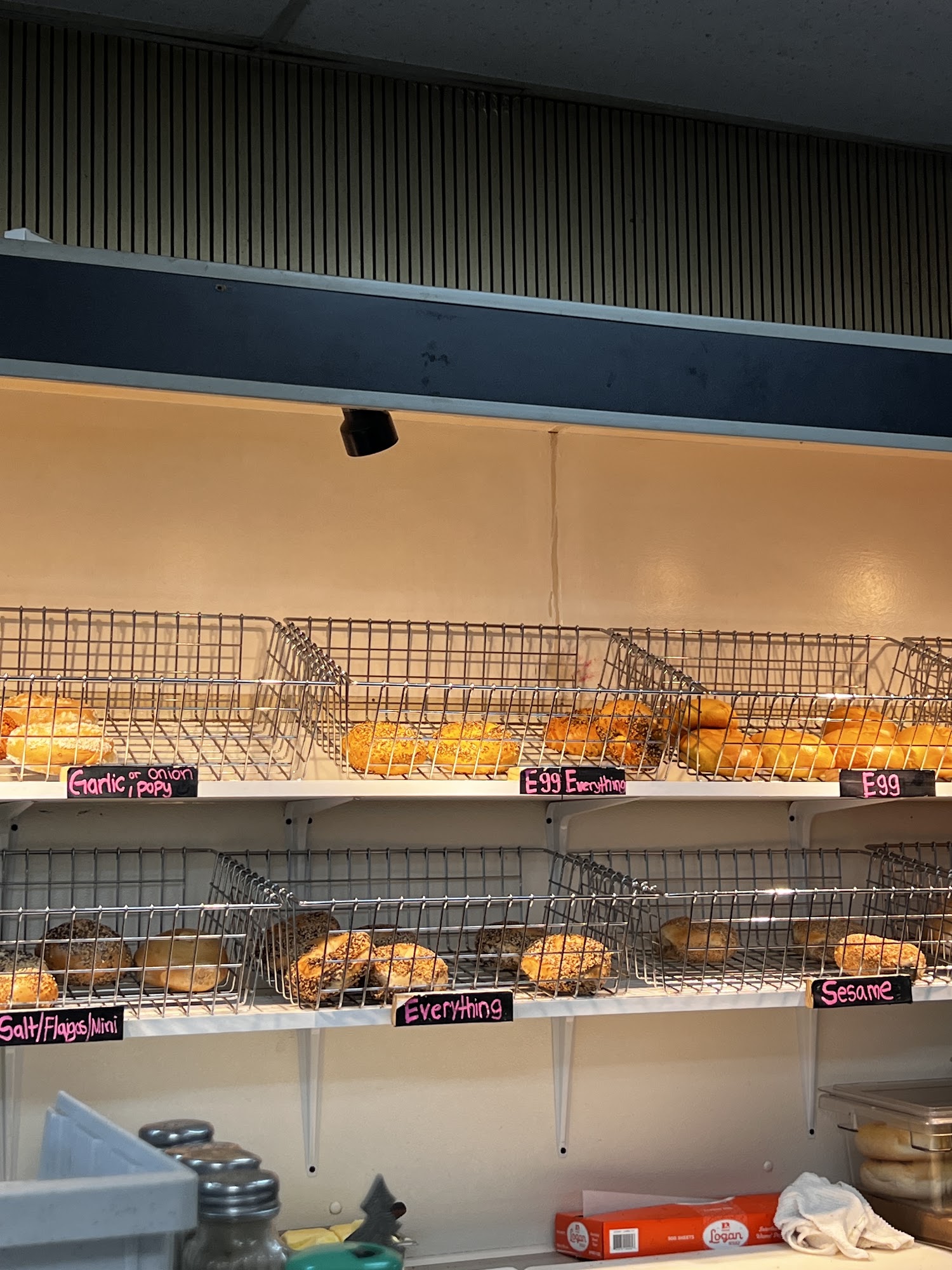 Dooley's Bagel & Deli West Babylon