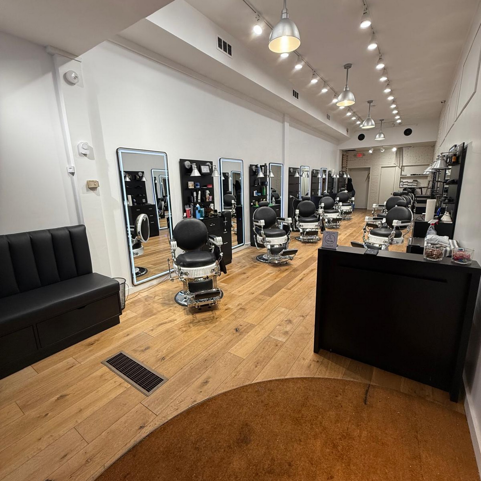 Mens Garden Barbershop 173 E Post Rd, White Plains New York 10601