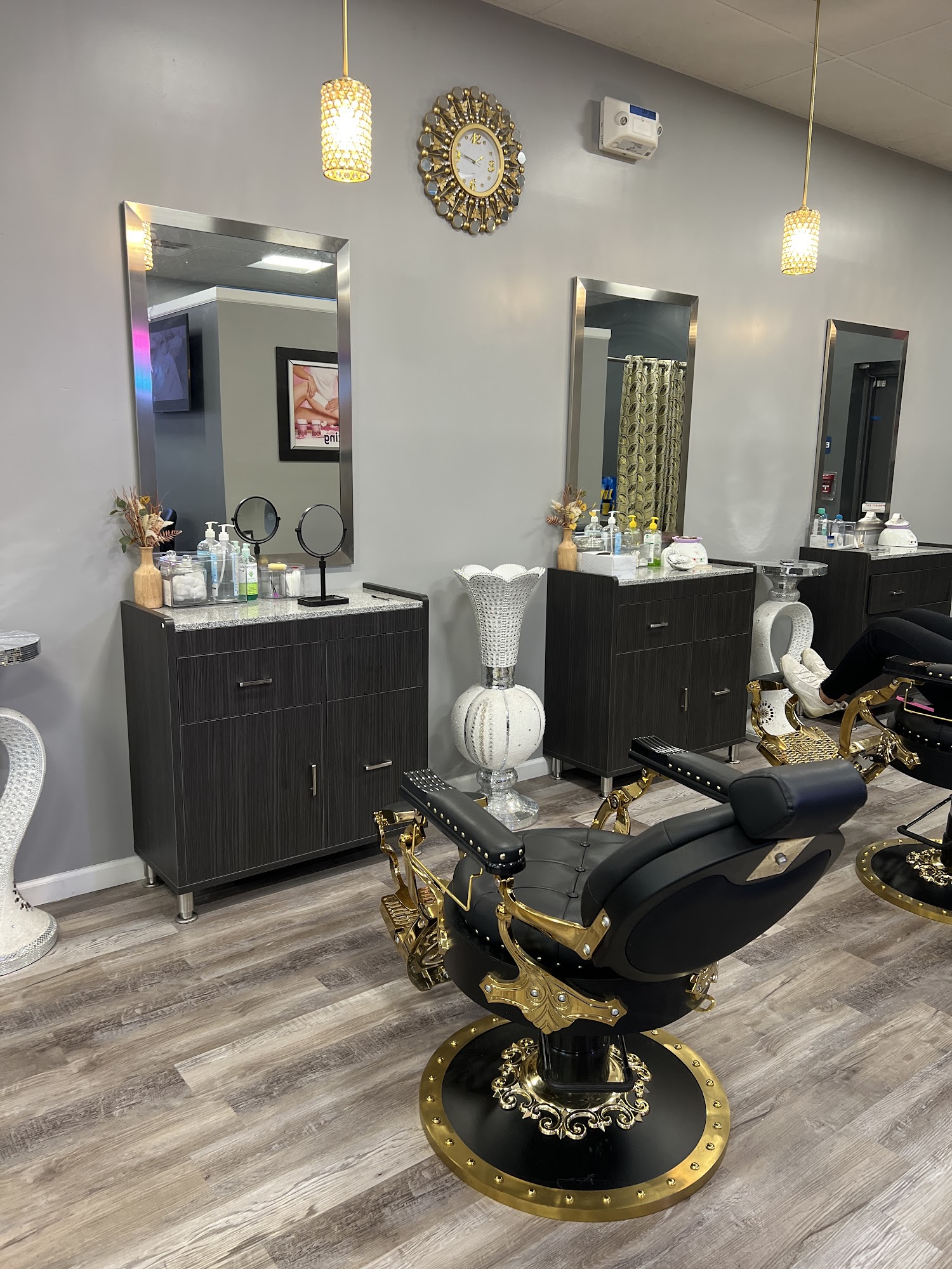 Shubh Beauty 901 Boulevard E, Yaphank New York 11980