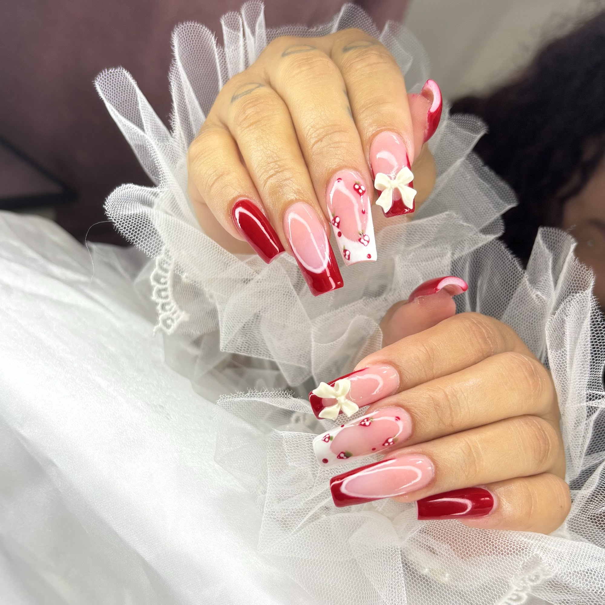 RENIS BEAUTY & NAILS 151B Lake Ave, Yonkers New York 10703