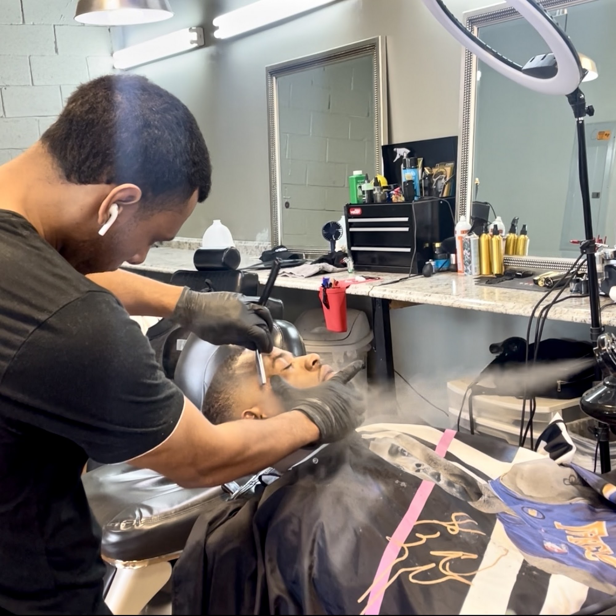 Jay Capo Barber Barber shop