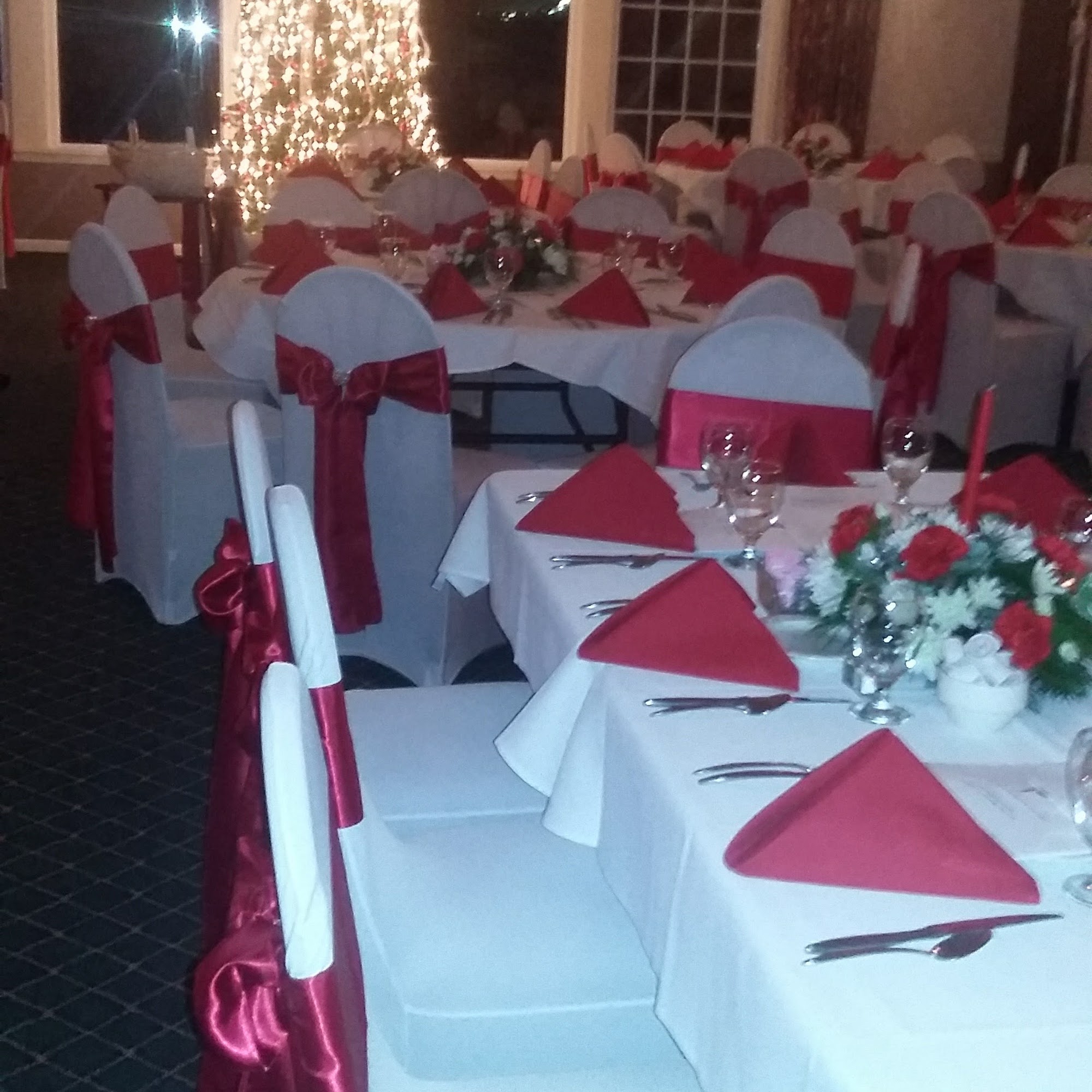 Martinis Restaurant & Lounge Ashtabula