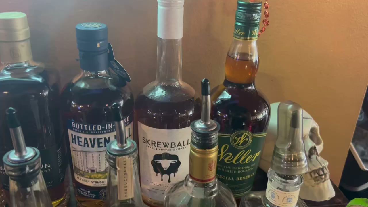 The Mason Jar Grill and Pub Aurora