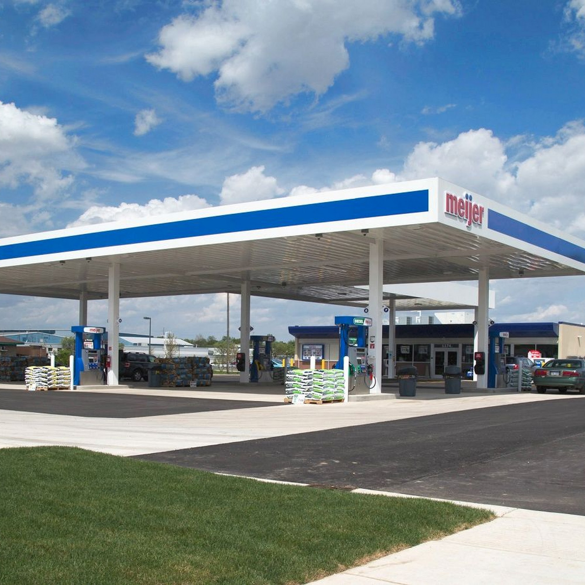 Meijer Express Gas Station Austintown