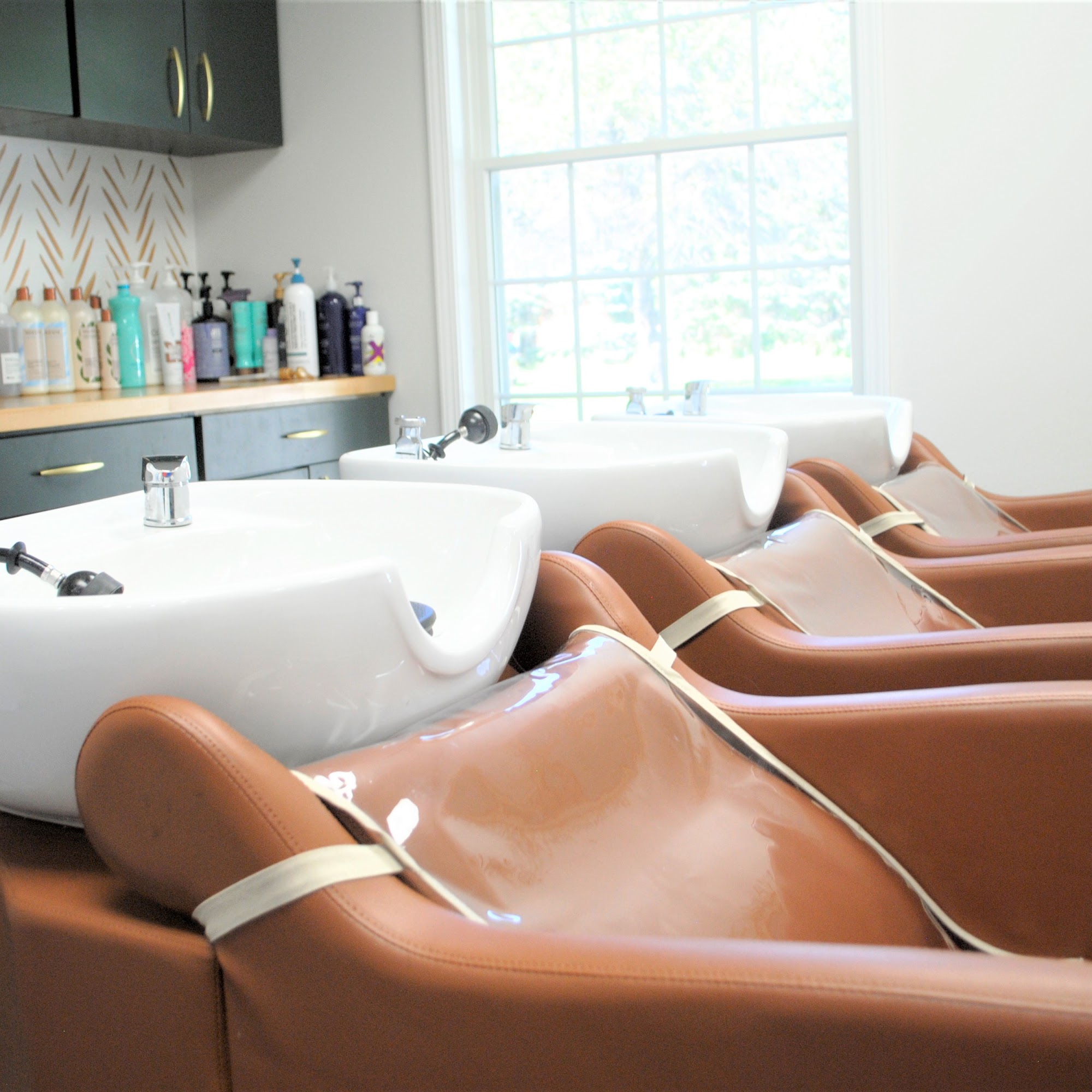 Wild and Free Beauty Lounge 684 Avon Belden Rd Suite C2, Avon Lake Ohio 44012