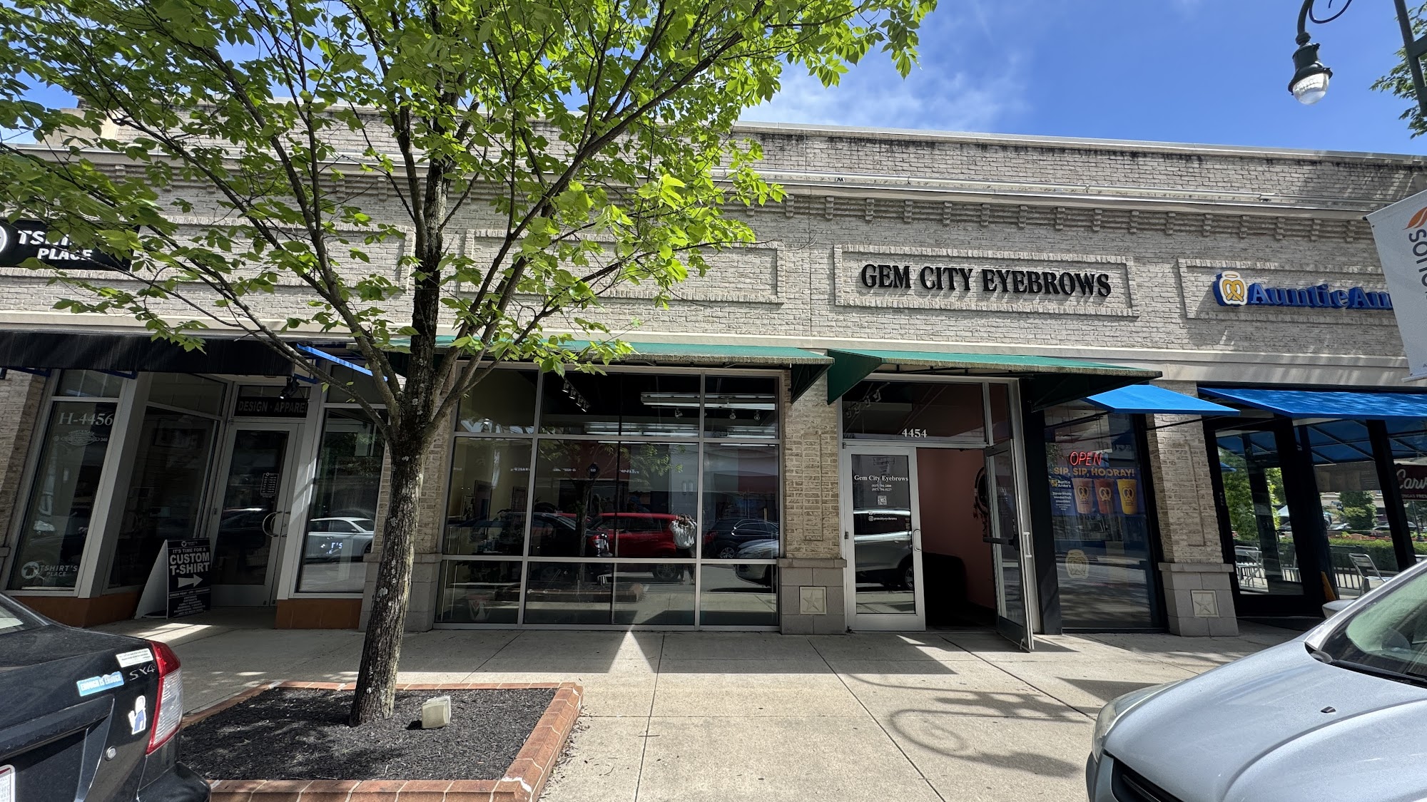 Gem City Eyebrows Greene