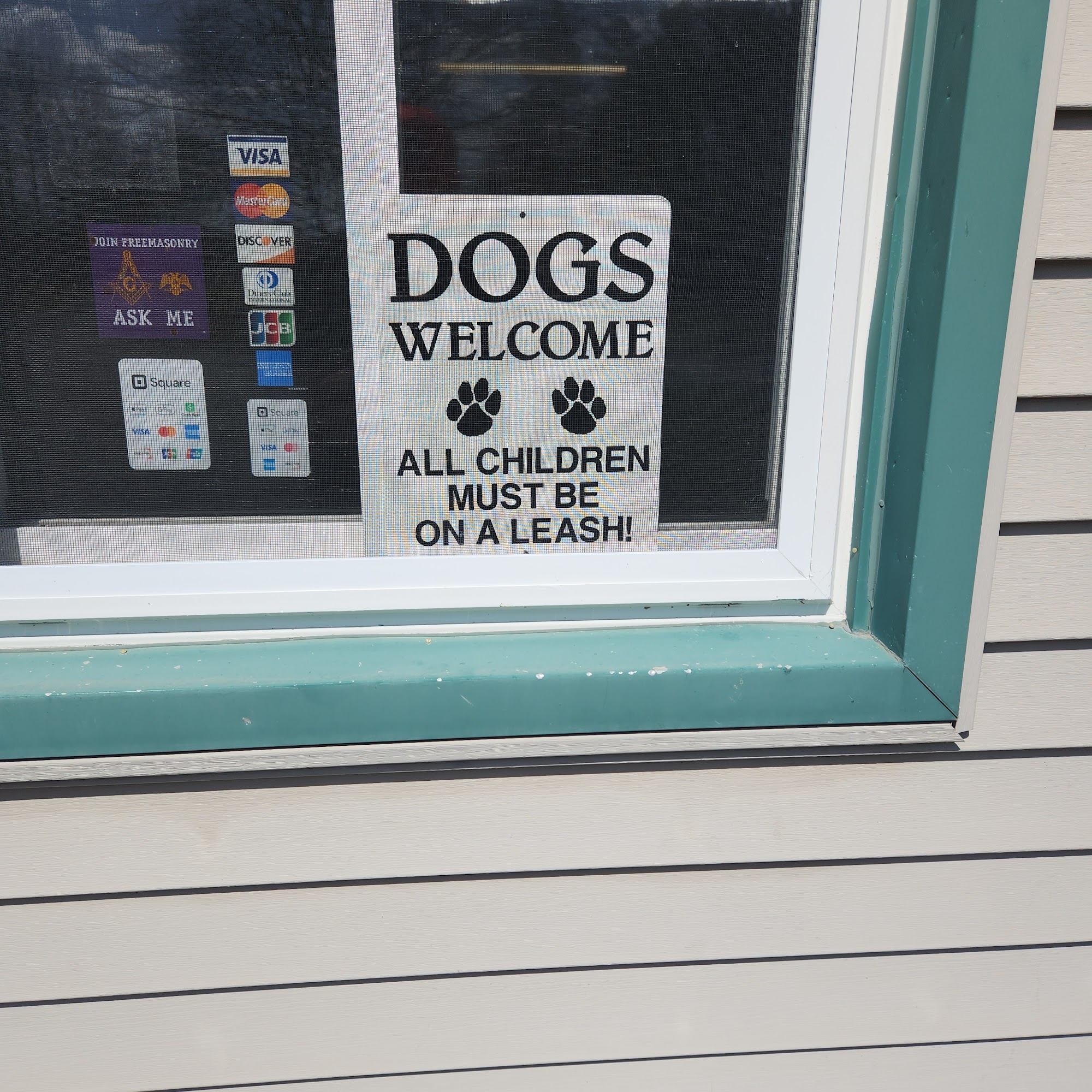 Carefree Kennels Berlin Center