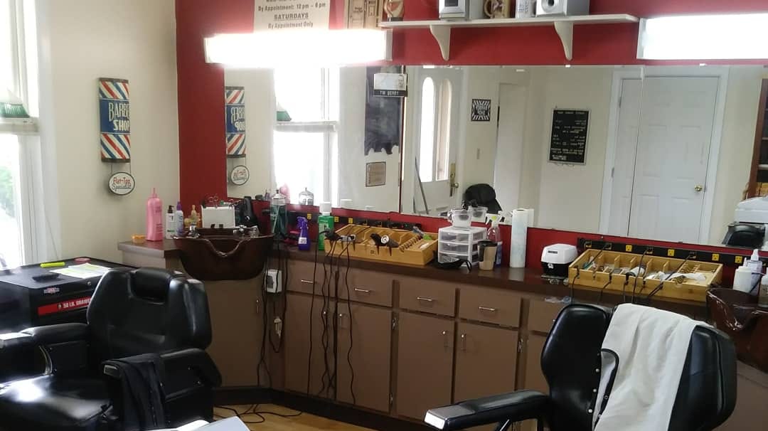 A J's Barber Shop