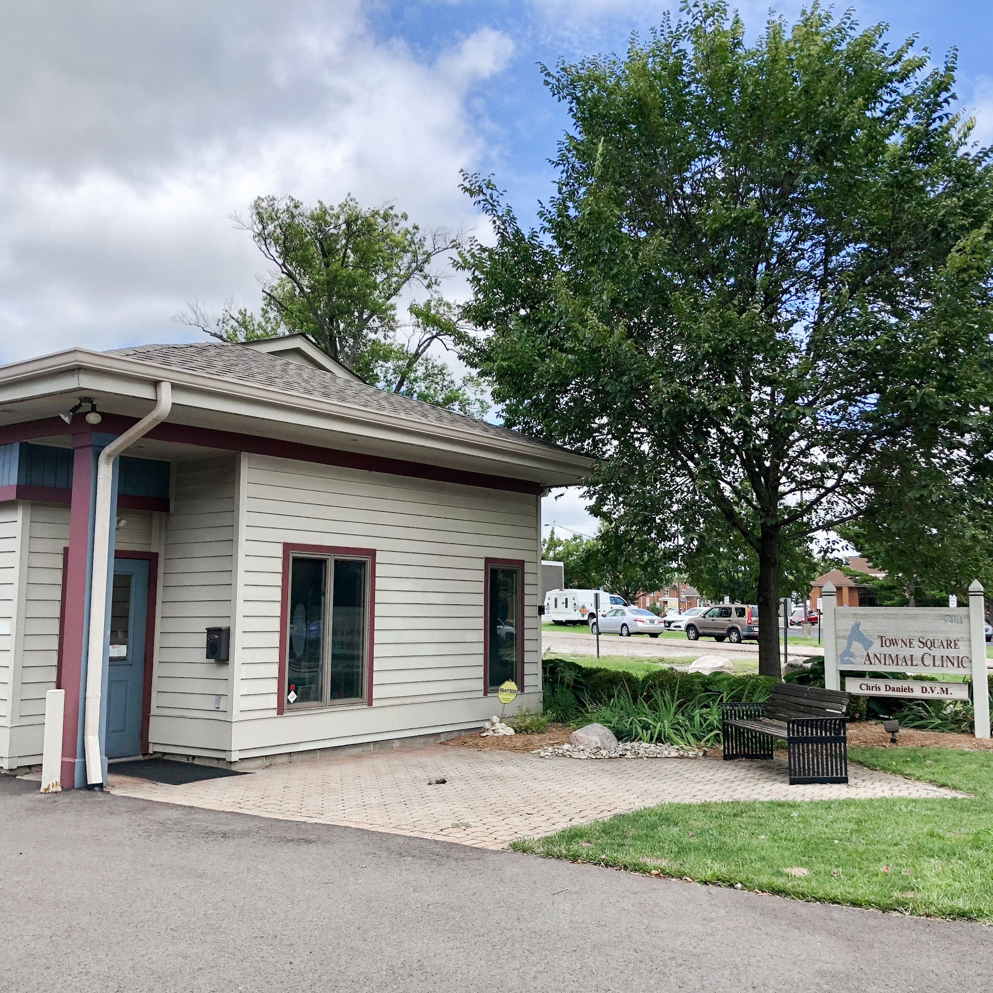 Towne Square Animal Clinic Blue Ash