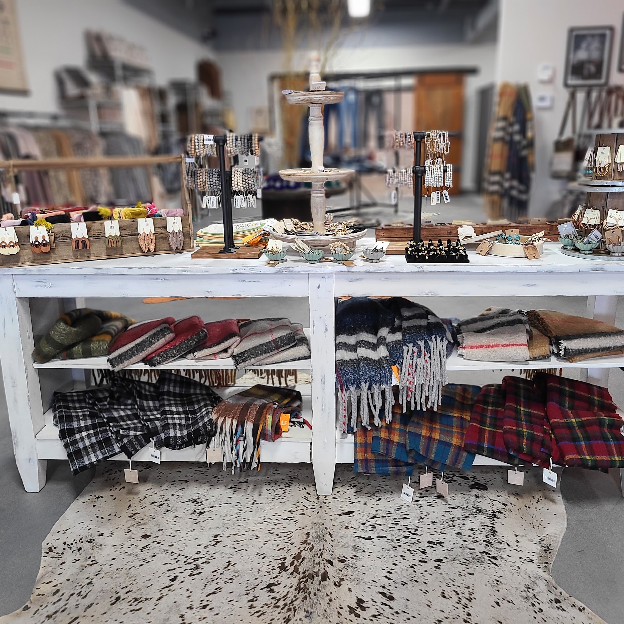 Bird's Nest Boutique & Decor