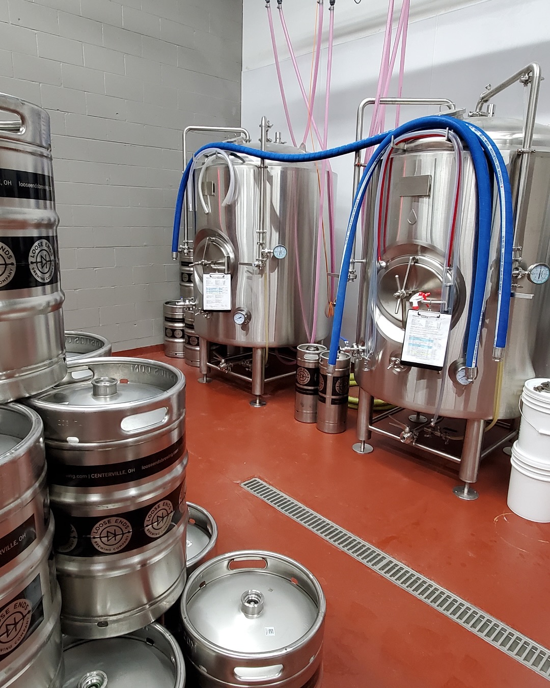 Loose Ends Brewing Centerville