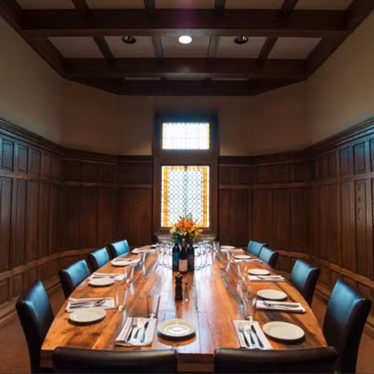 Photo credit: opentable