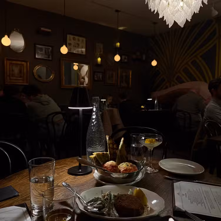 Photo credit: opentable