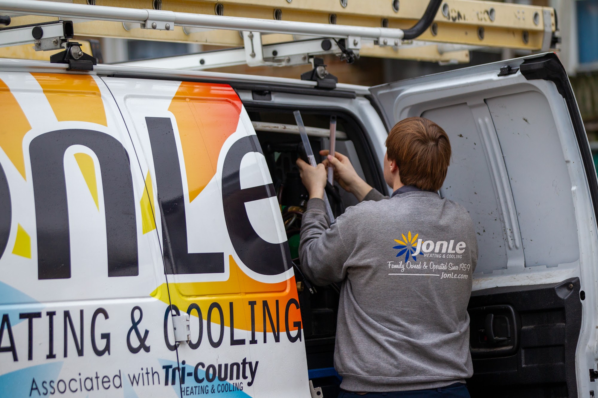 JonLe Heating & Cooling 4117 Bridgetown Rd, Cincinnati, OH 45211