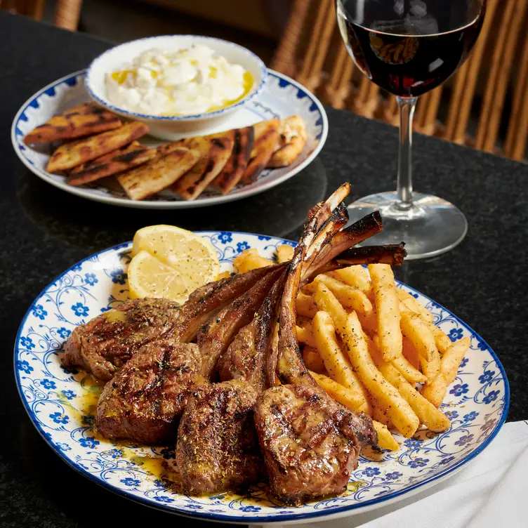 Photo credit: opentable
