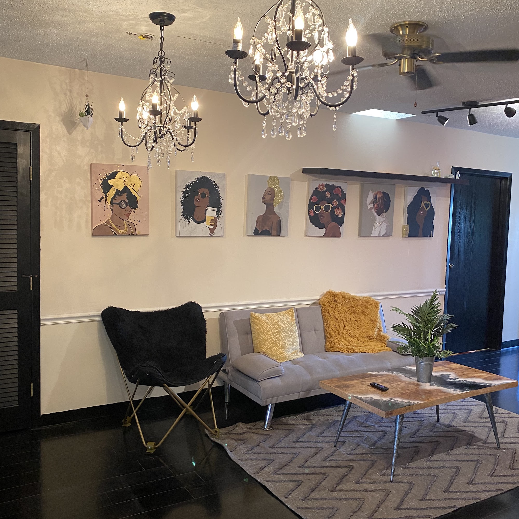 Dreamcatchers Hair Gallery 7816 Colerain Ave, Cincinnati Ohio 45239