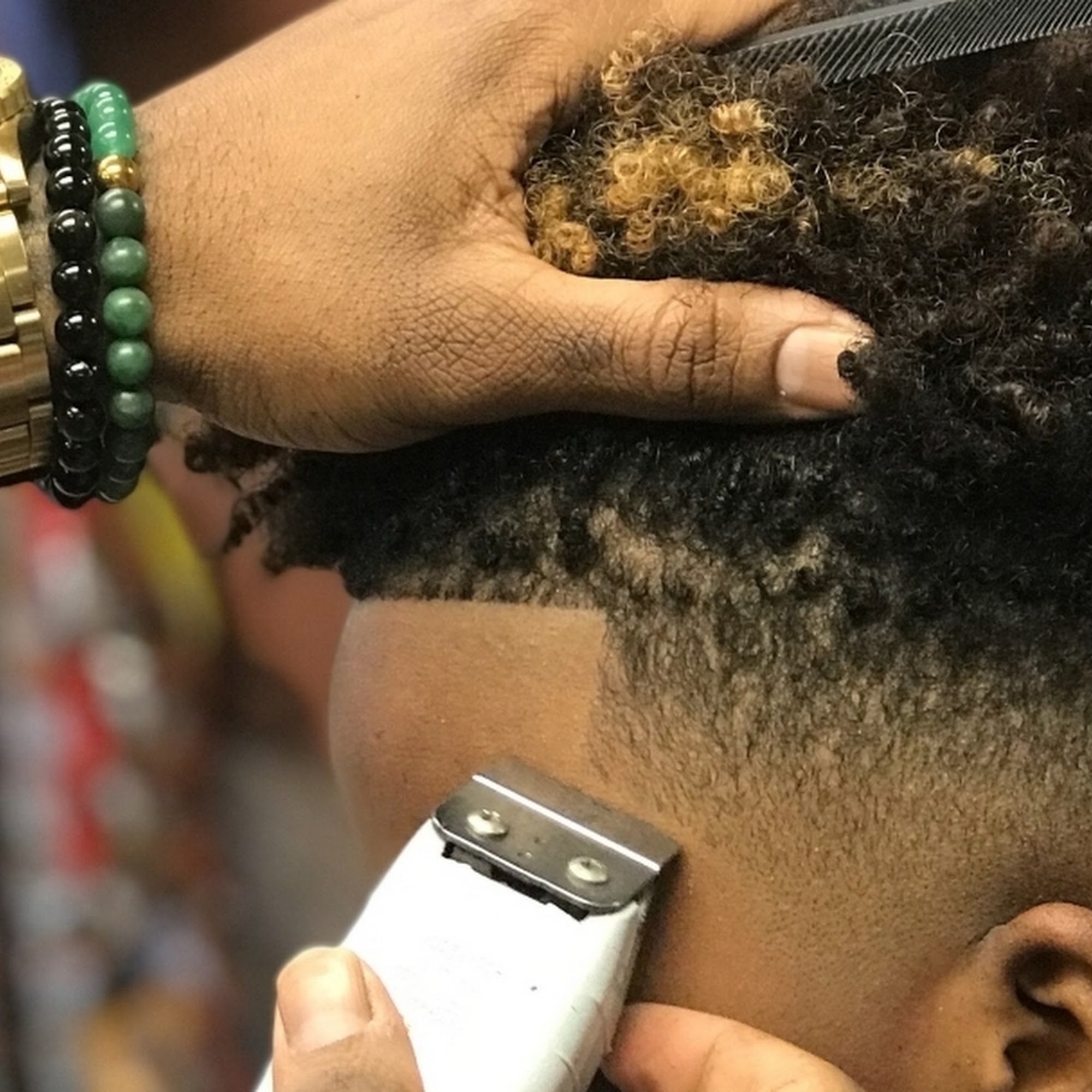 Faded Blends Barbershop 6801 Hamilton Ave, Cincinnati Ohio 45224