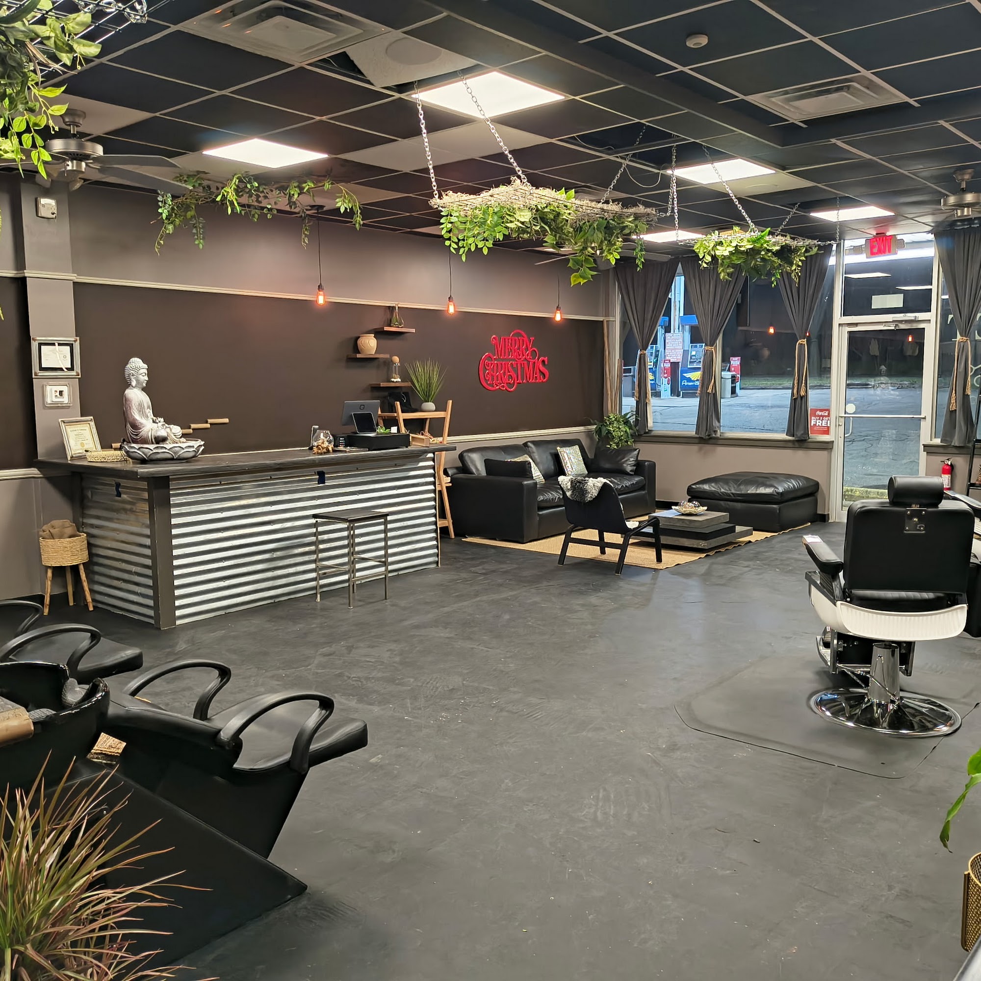 Dustin Overstreet Hair 5685 Springdale Rd, Cincinnati Ohio 45251