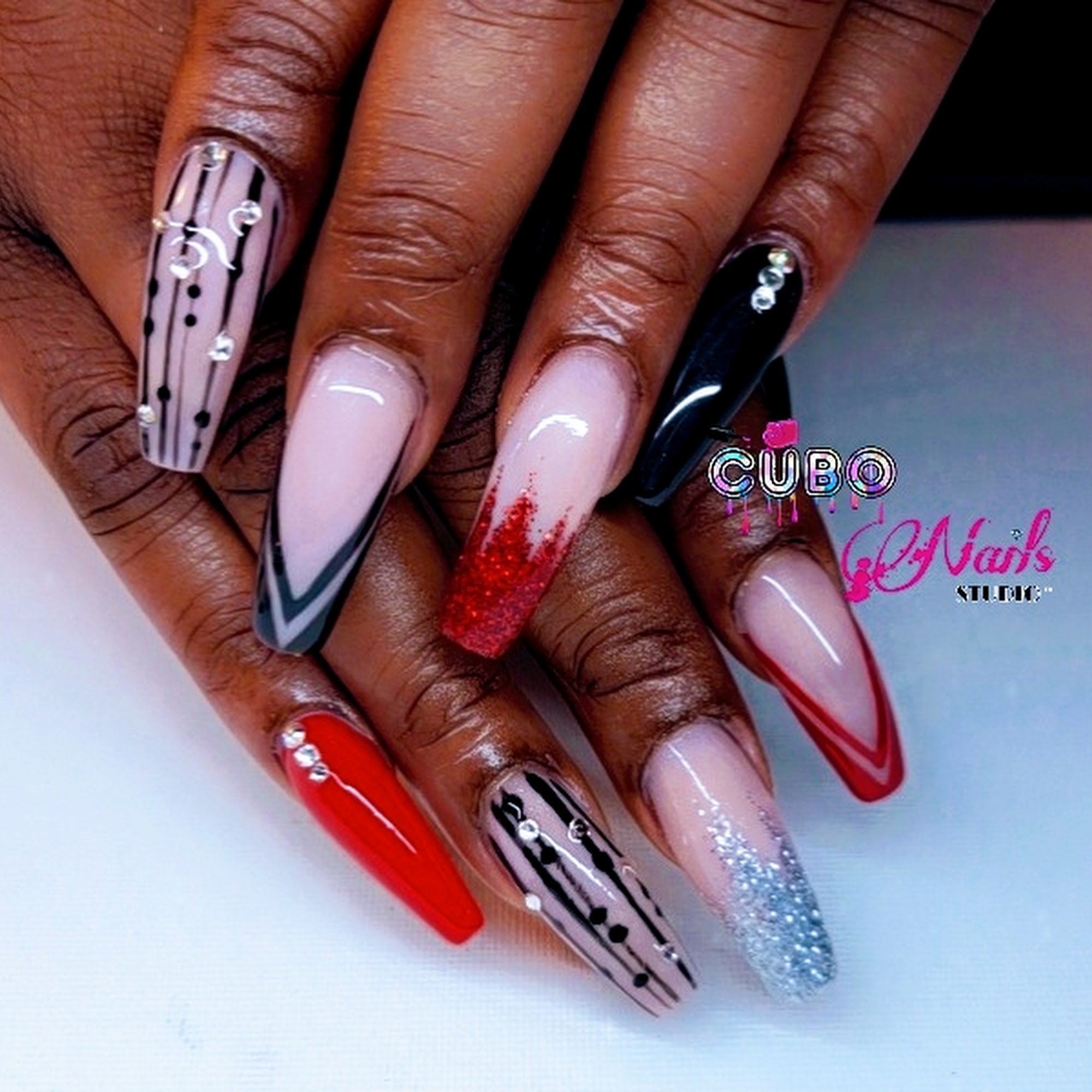 CUBO NAILS STUDIO 7504 Perry St Unit 31242, Cincinnati Ohio 45231