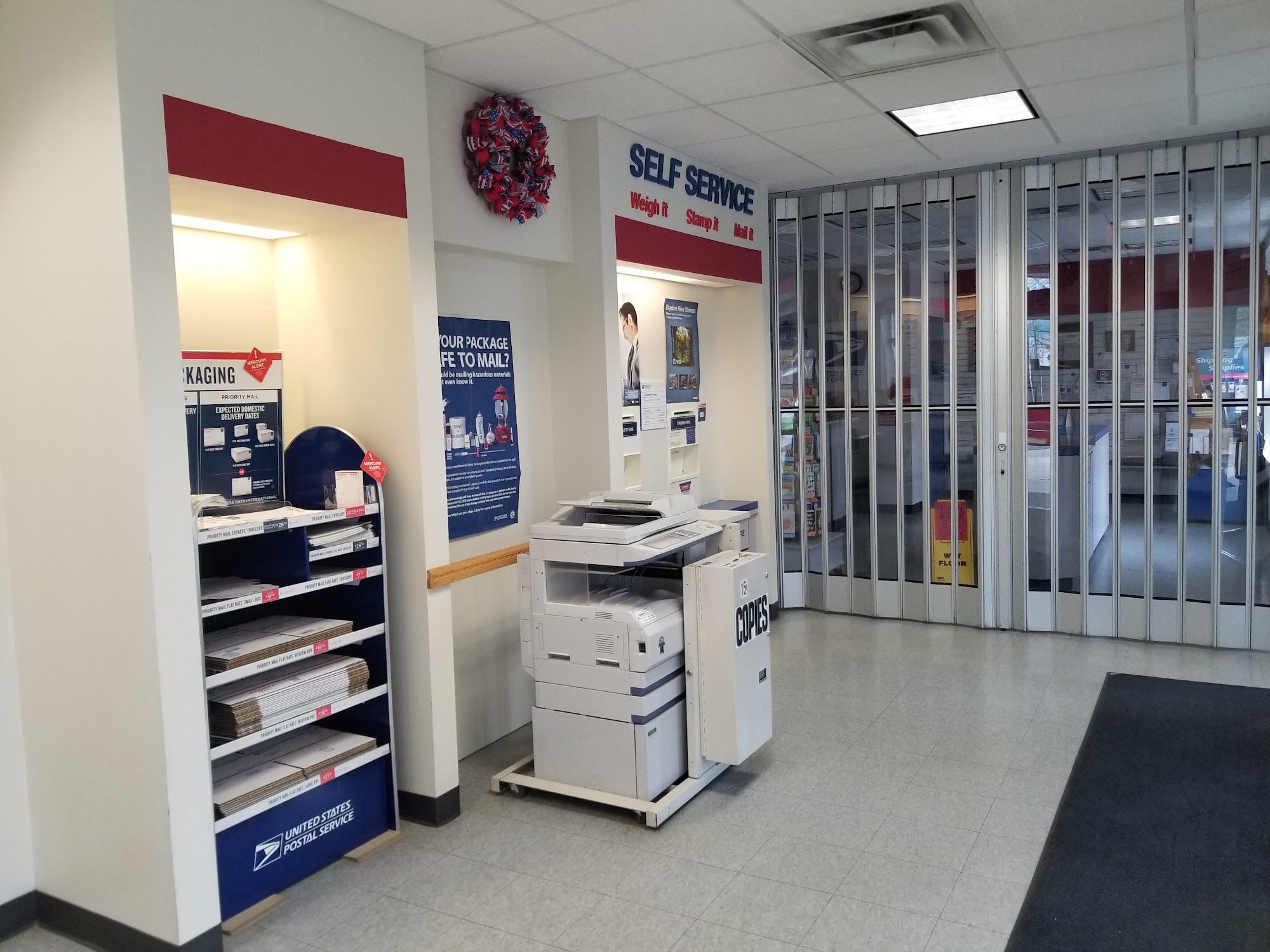 United States Postal Service Clarksville