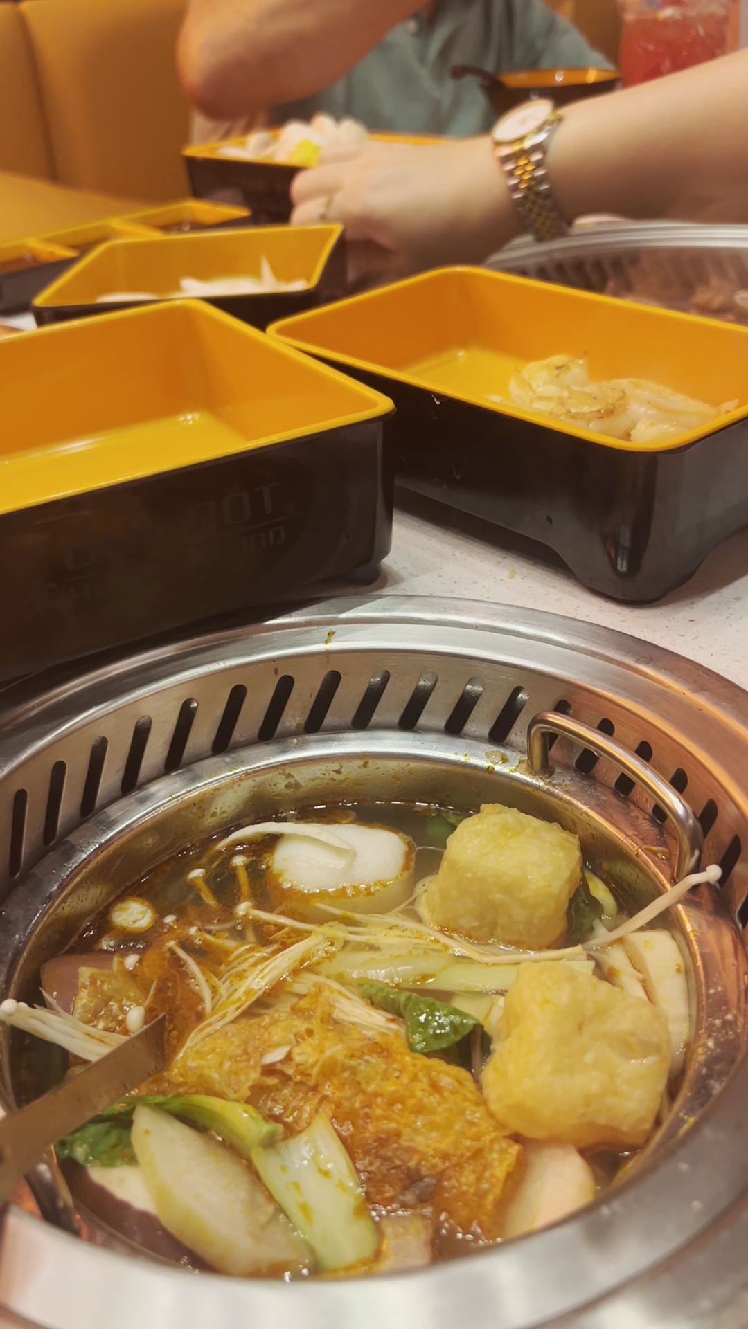 One Pot - Hot Pot & BBQ Cleveland Heights