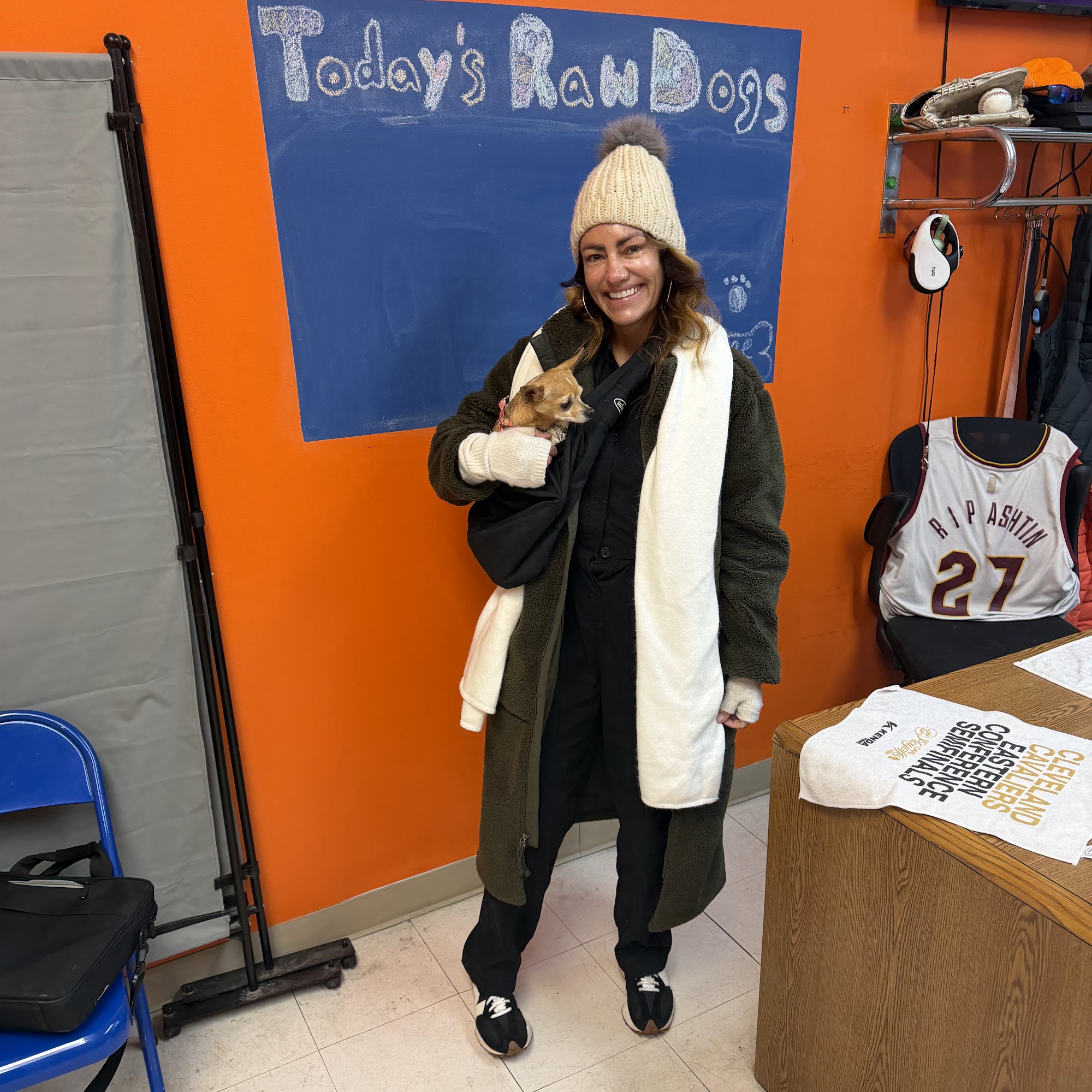 Raw dogs grooming Cleveland