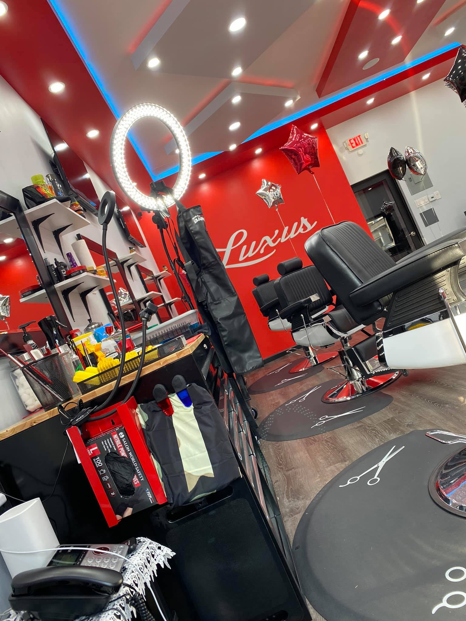 Luxus Barbershop 4404 W 47th St, Cleveland Ohio 44144