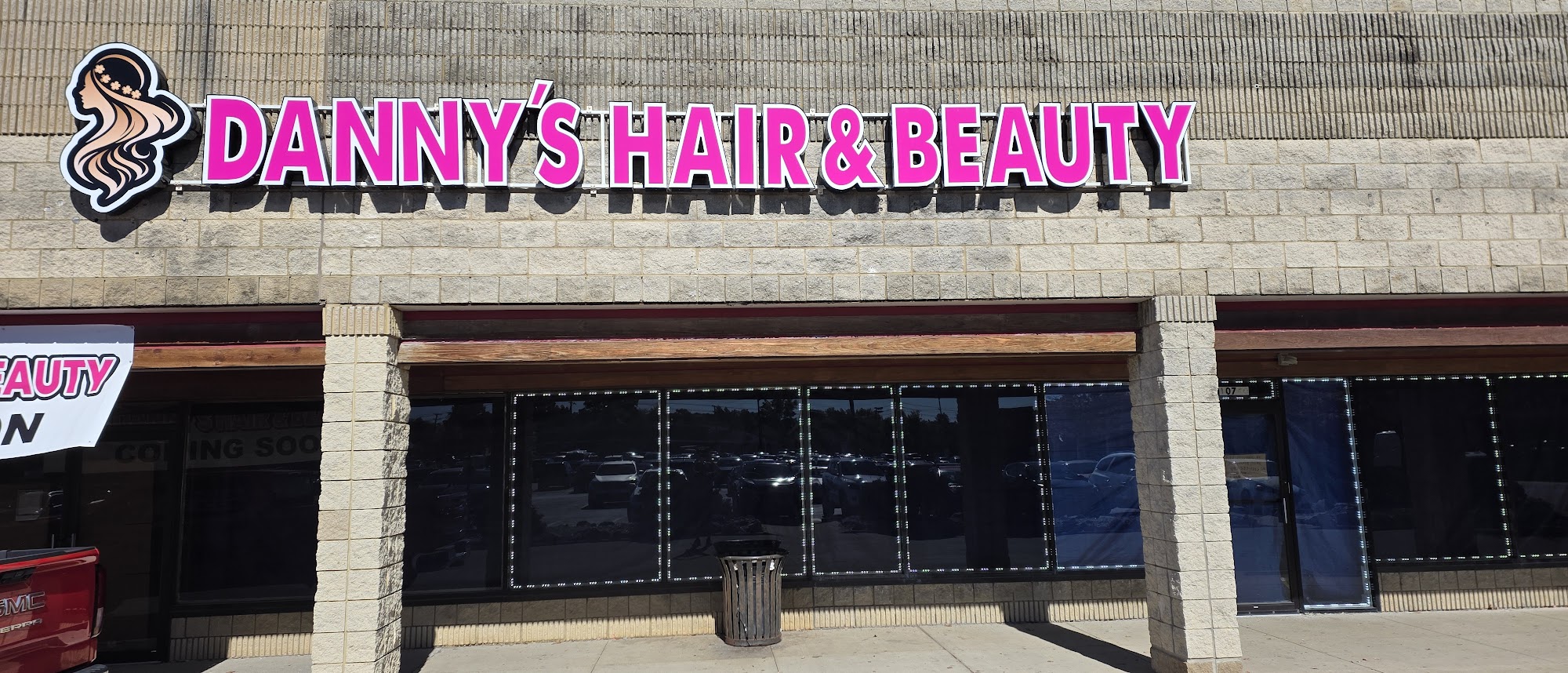Danny’s Hair & Beauty Cleveland