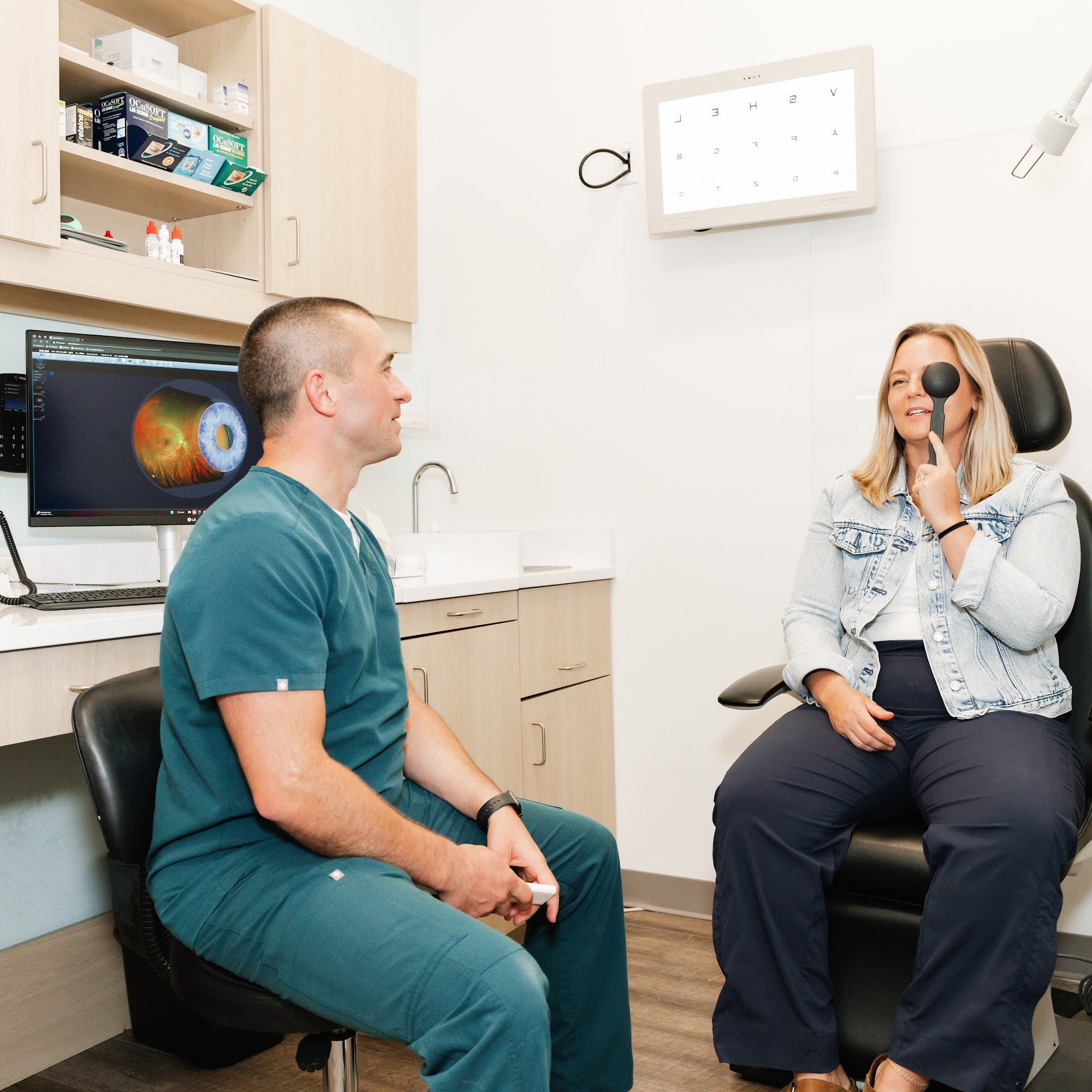 Crawford Vision Care (inside Visionworks Polaris)