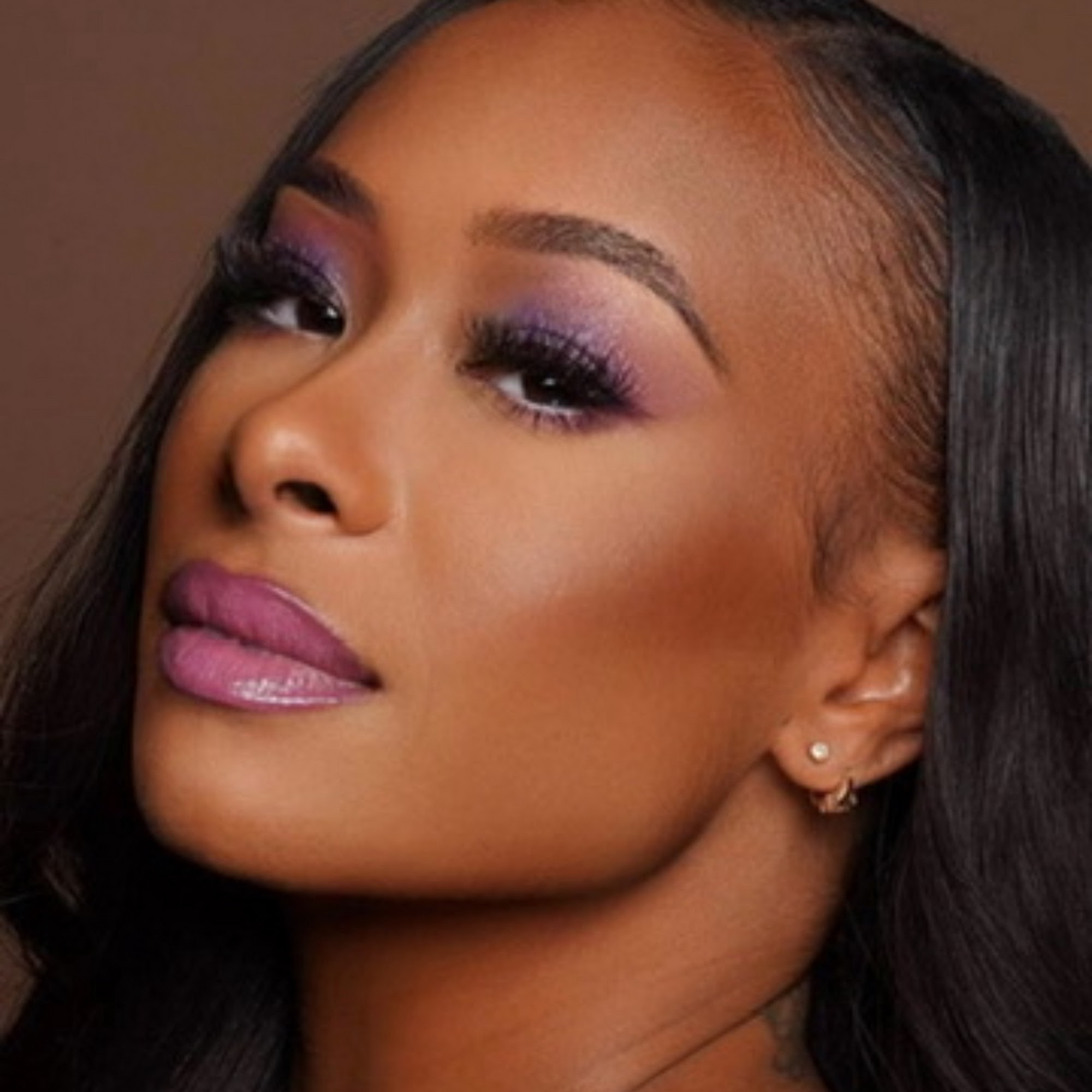 Cheveux Beauty Bar 2144 Courtright Rd, Columbus Ohio 43232