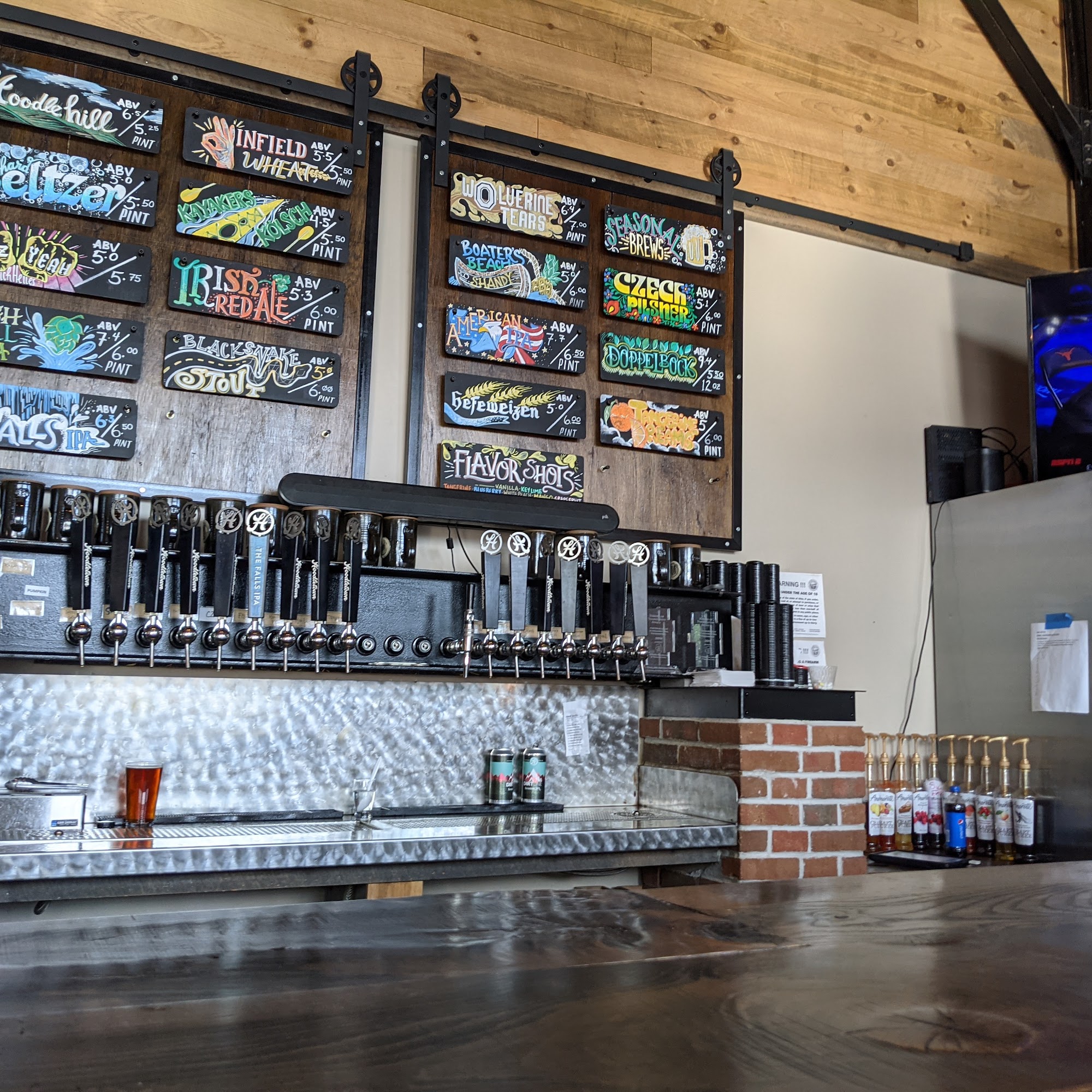 Hoodletown Brewing Co Dover