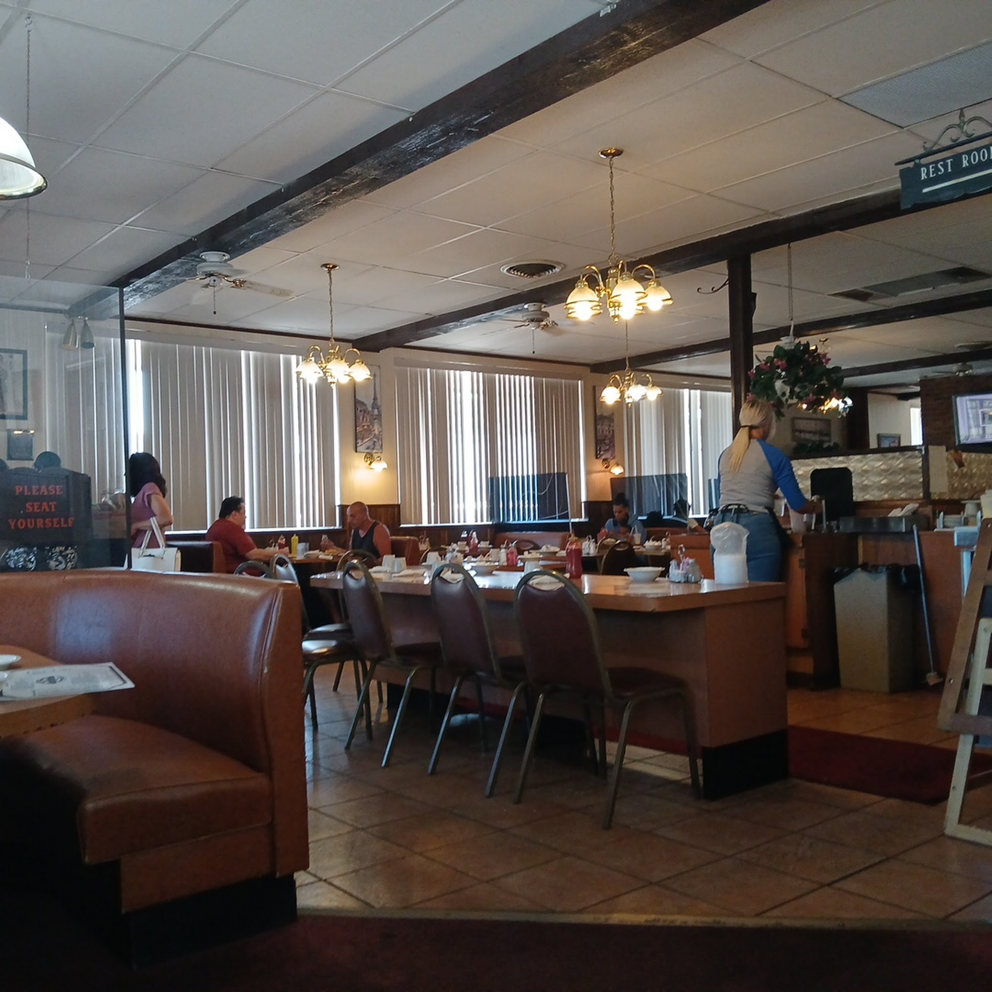 George's Family Restaurant Elyria