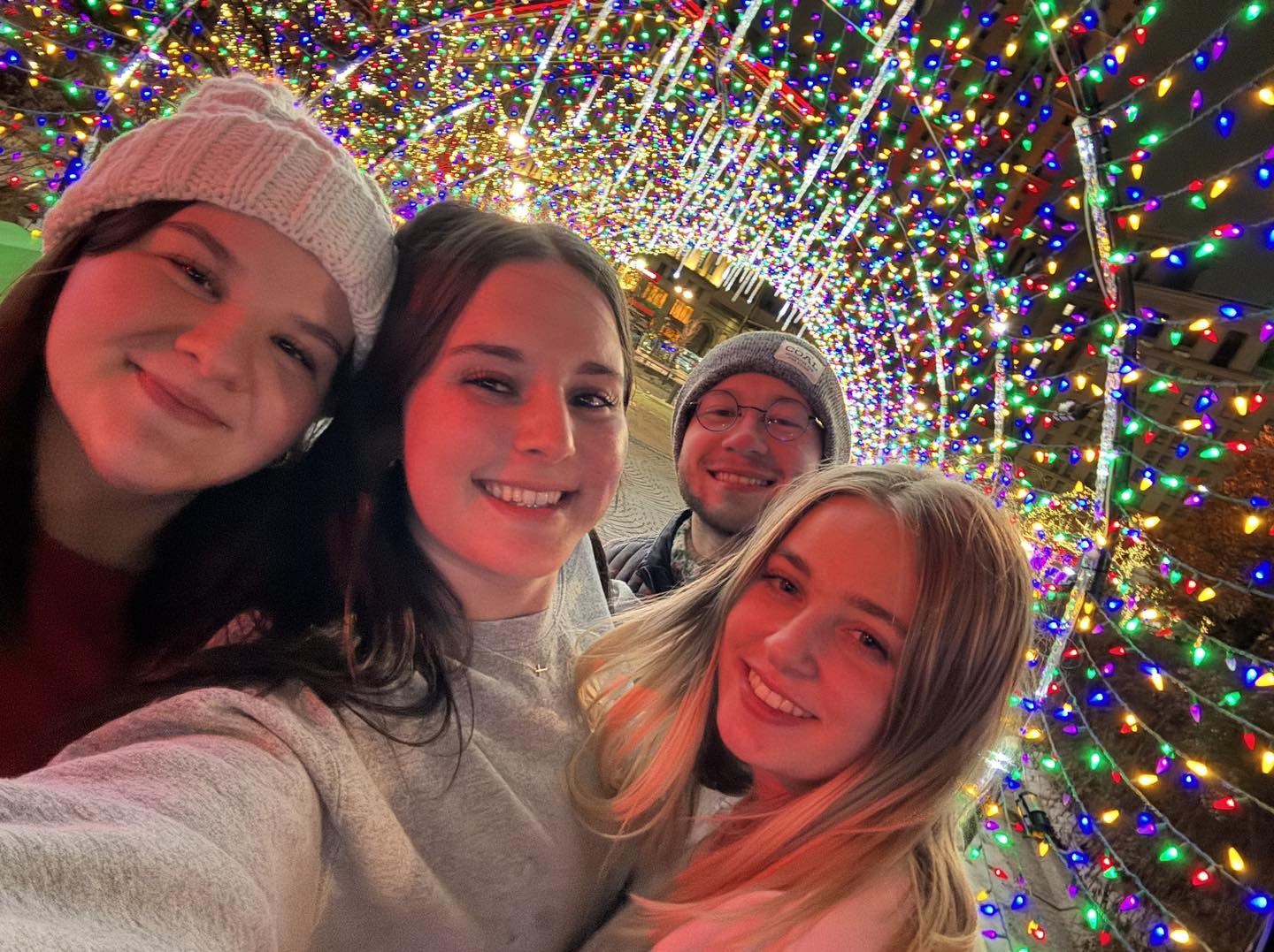 Mama Catena Vino e’ Cucina Euclid