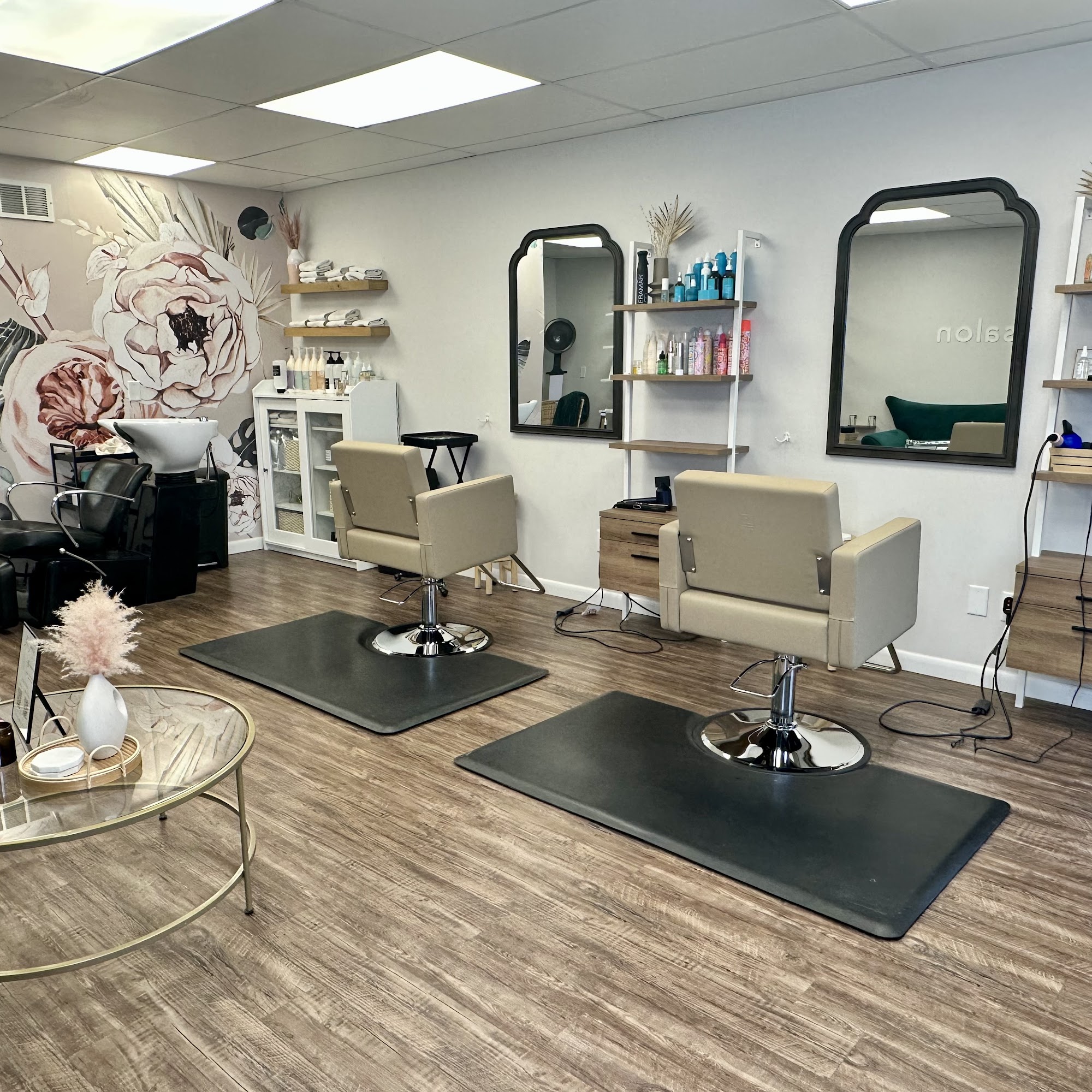Emerald Salon 447 Nilles Rd #5a, Fairfield Ohio 45014